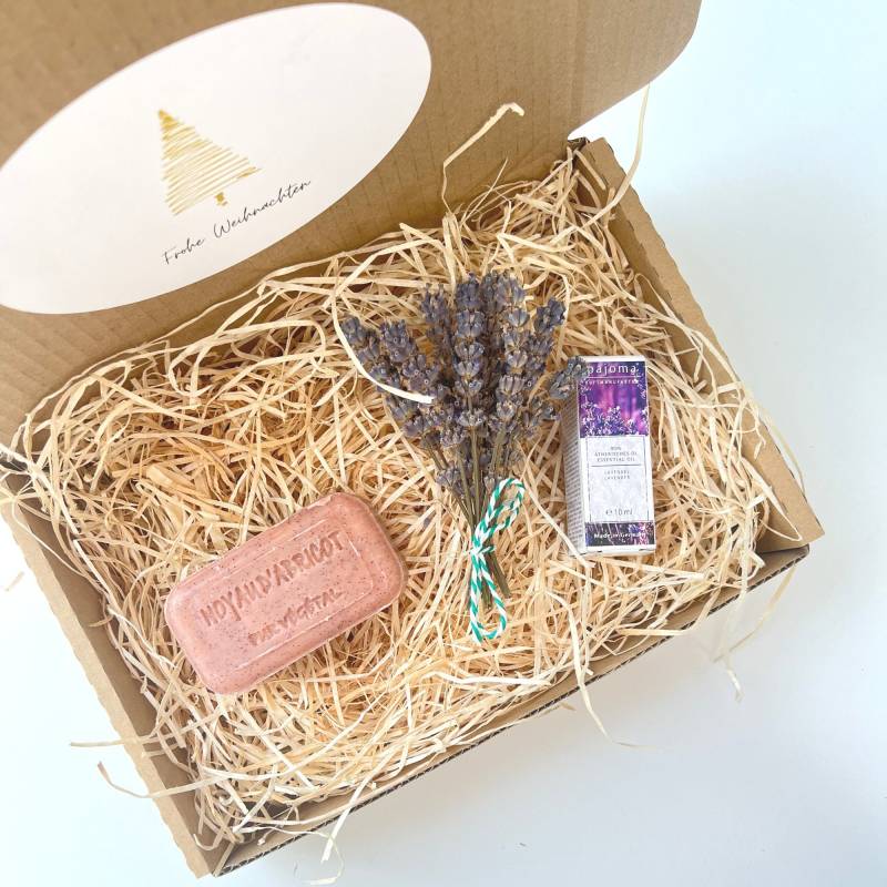 Lavendel Set in Der Geschenkbox | Mit Seife Lavendelzweig Aromaöl von Etsy - geschichtenkarten