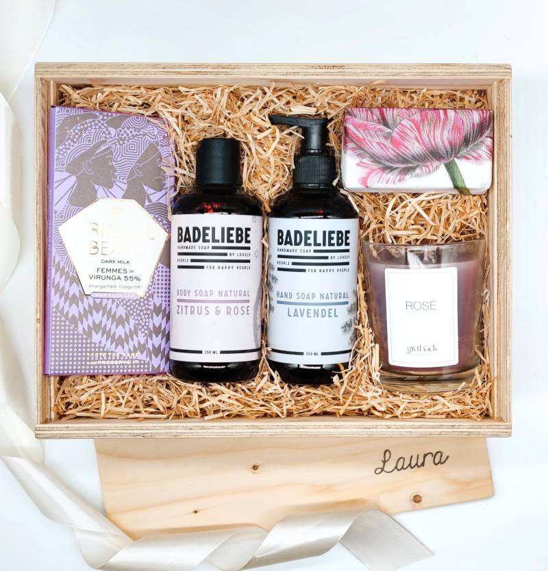 Personalisierte Geschenkbox Mit Namen | Muttertagsgeschenk Personalisiert Personalisiertes Geschenk Für Muttertag Rose & Spa Box | L von Etsy - givtback