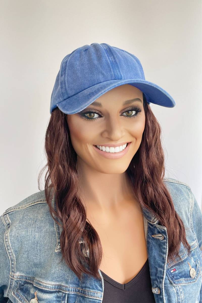 Blaue Basecap, Versehen Mit Langen Beach Wave Haaren von Etsy - headscarvesbyciara1