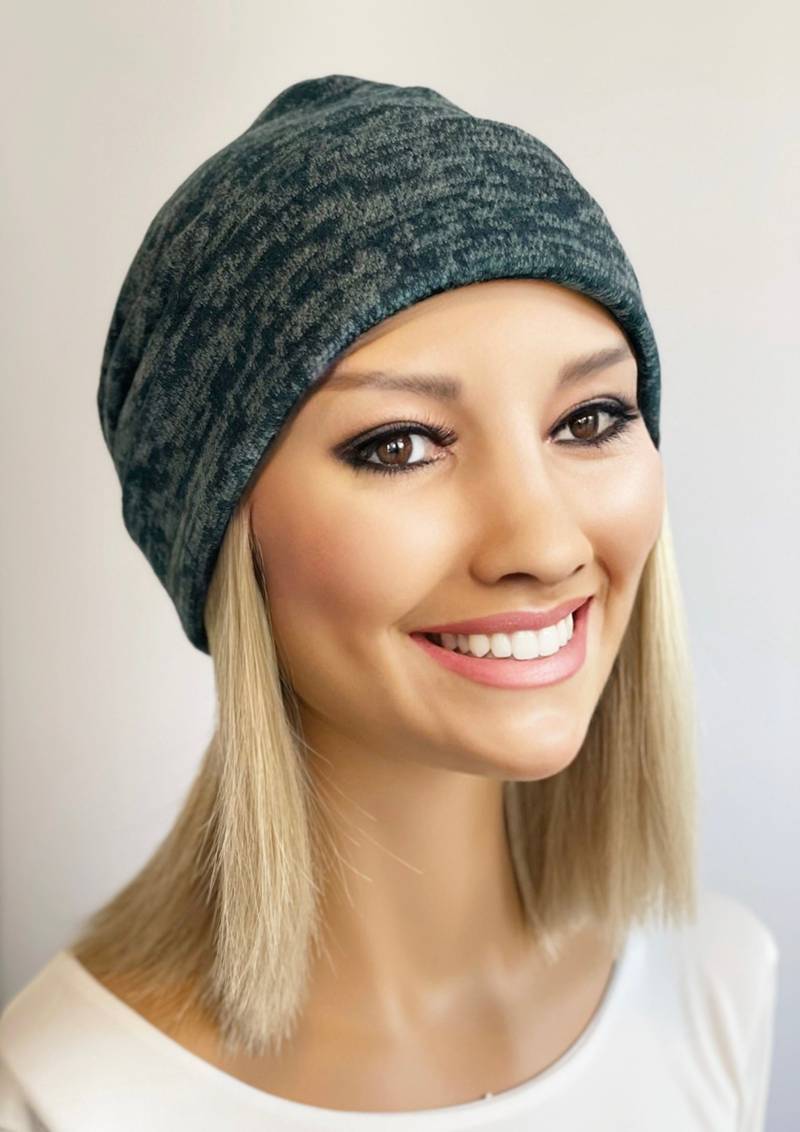 Mittelschwere Mütze Mit Weichen Kurzen Angenähten Bob-Haaren von Etsy - headscarvesbyciara1