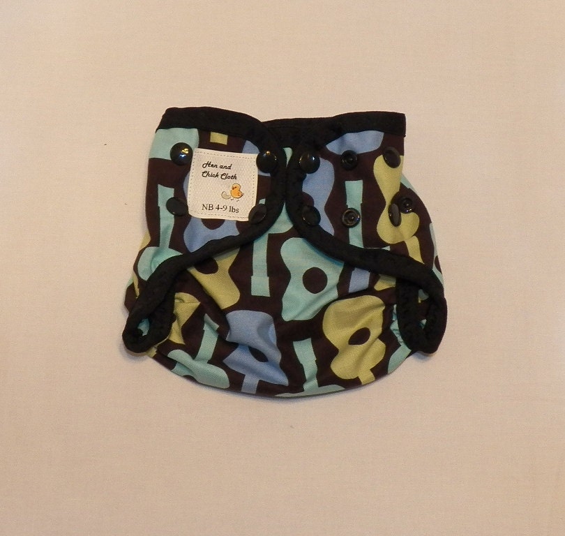 Neugeborenen Pul Windel Abdeckung Mit Bein Gussets - 4 Bis 9 Pfund- Groovy Gitarren-20011 Neugeborenen Pul Windel Abdeckung Mit Bein Gussets - 4 Bis 9 Pfund- Groovy Gitarren-20011 von Etsy - henandchickcloth