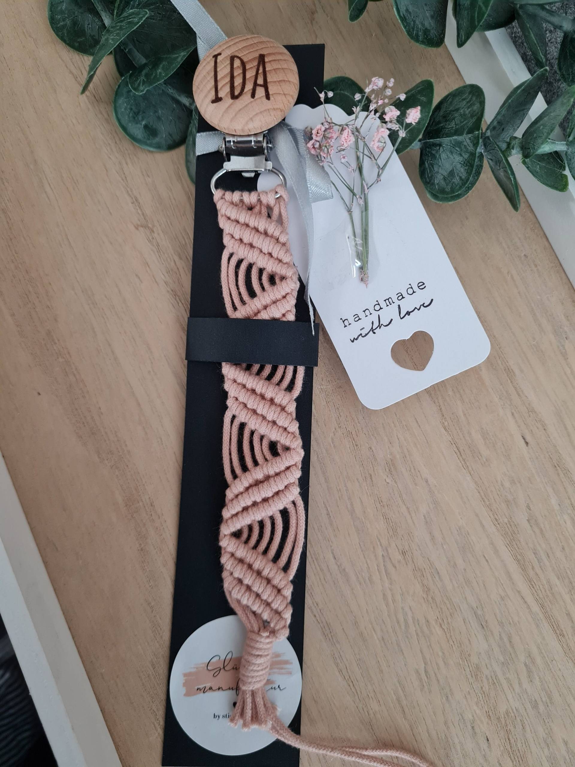 Schnullerkette Makramee|Schnullerclip|Personalisierbar|Schnullerhalter von Etsy - kreativbystickdesign