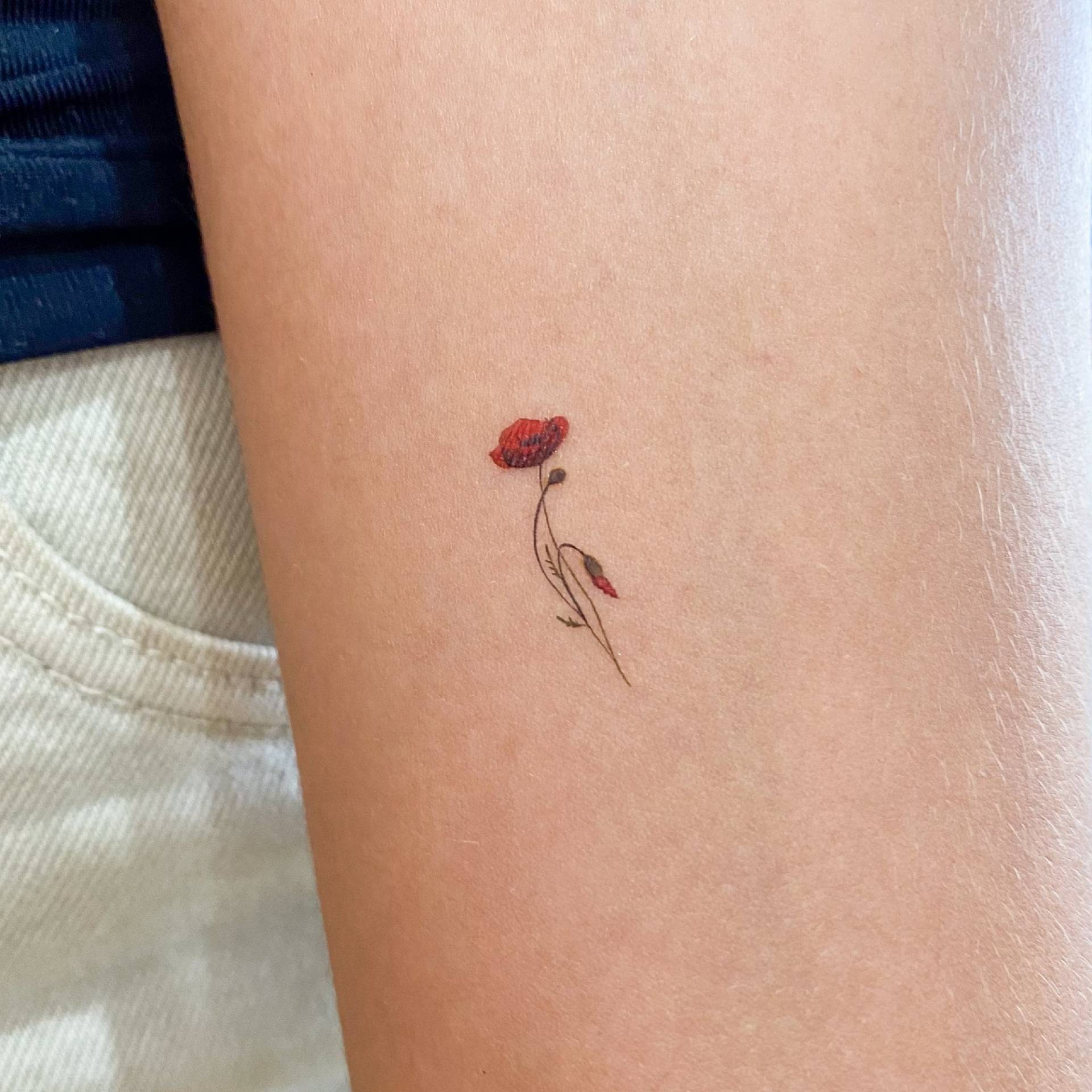 Kleines Aquarell Mohn Temporäres Tattoo | 3Er Set von Etsy - littletattoos