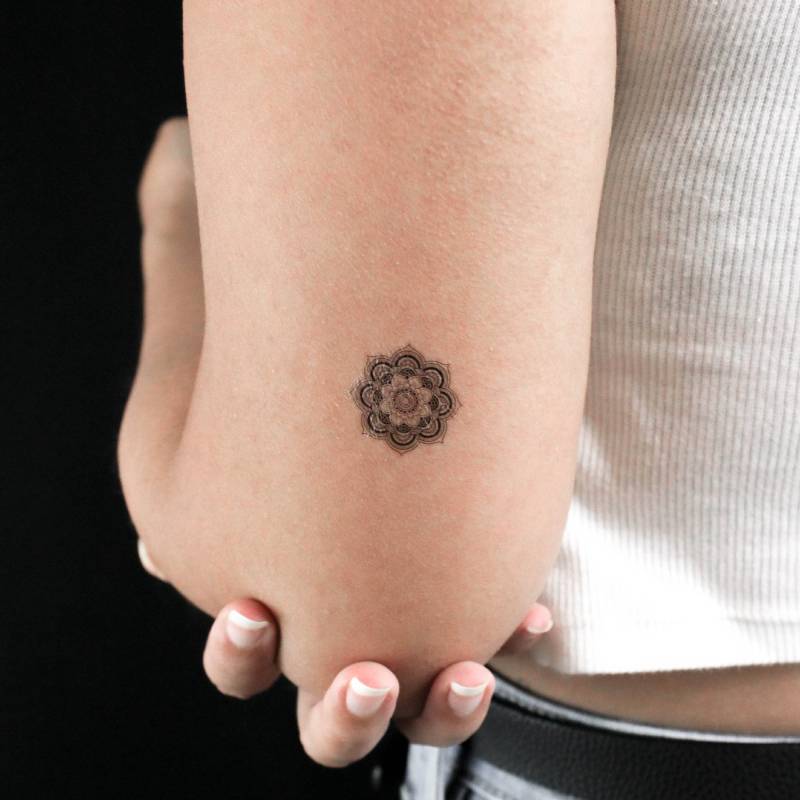 Kleines Mandala Temporäres Tattoo | 3Er Set von Etsy - littletattoos