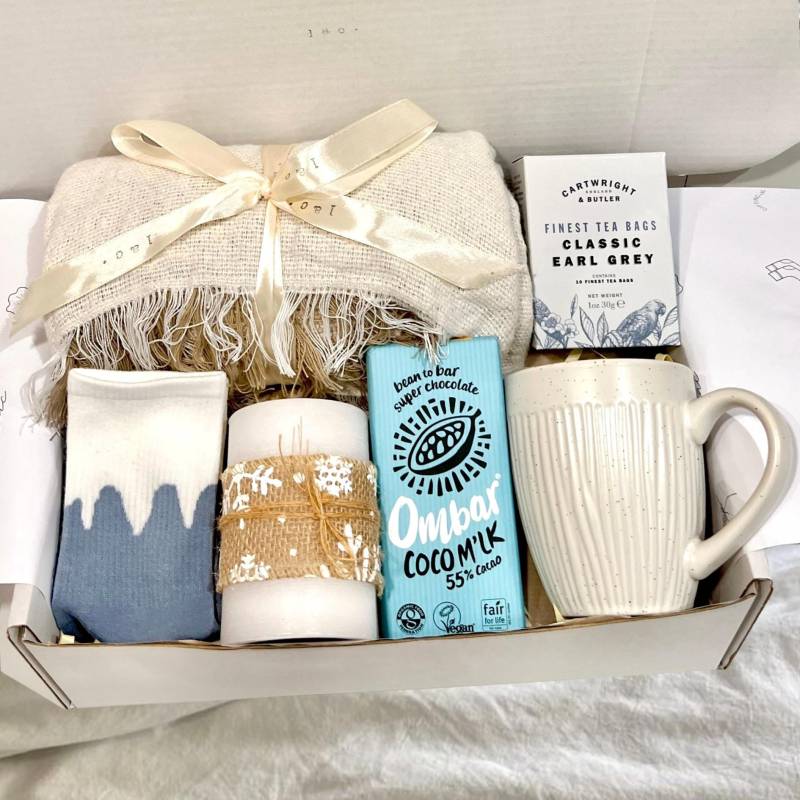 Premium Pflegebox | Tafel Schokolade Set Behandlung Box Geschenk Für Sie Spa-Korb Geburtstag Danke-Box Weihnachtsgeschenk von Etsy - loudandclearConcept