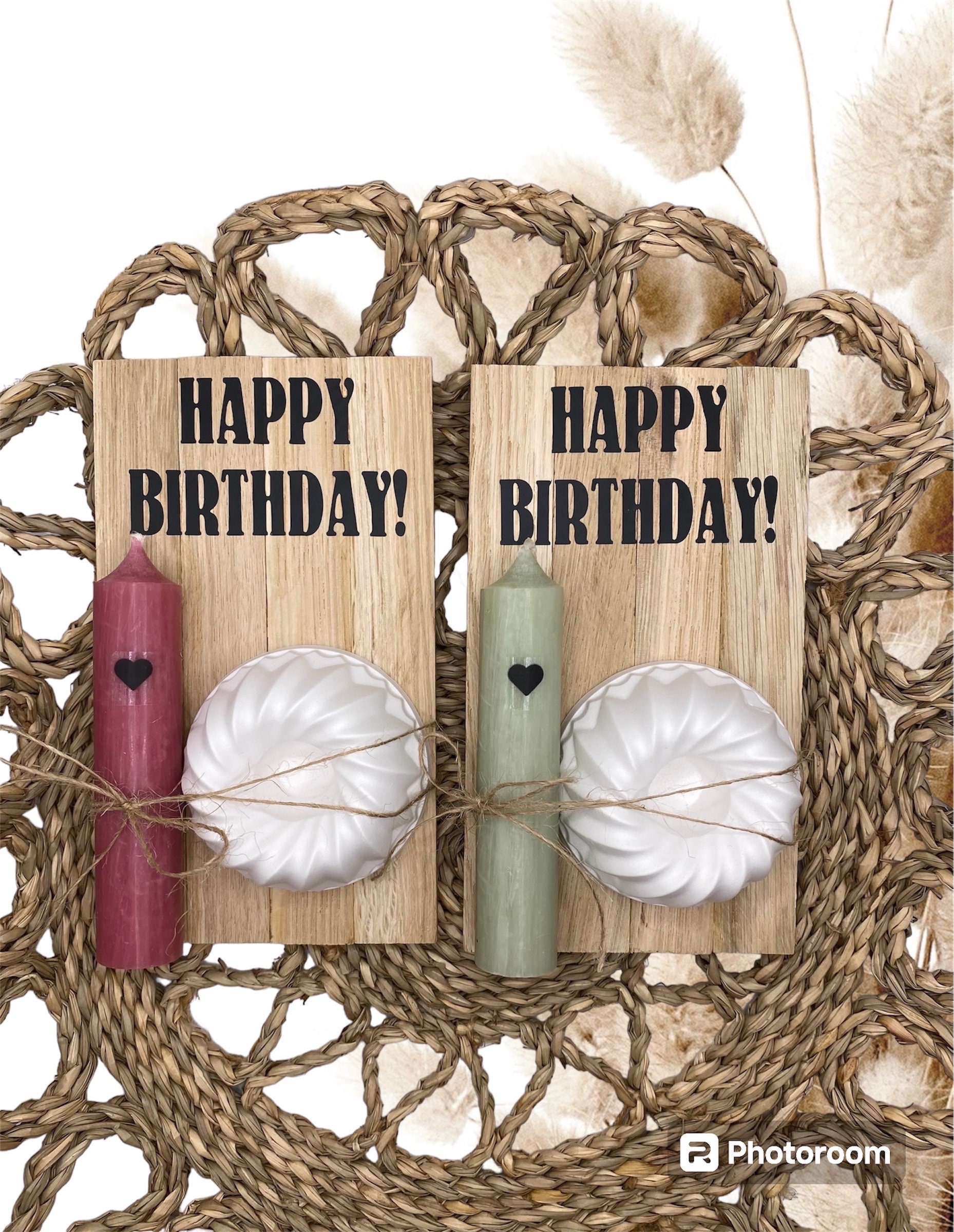 Kleines, Einzigartiges Geburtstagsgeschenk Mit Kerze Und Guglhupf Kerzenständer Handgemacht, Rustikales Eiche Holzbrett Happy Birthday von Etsy - lovelygiftsbyliz