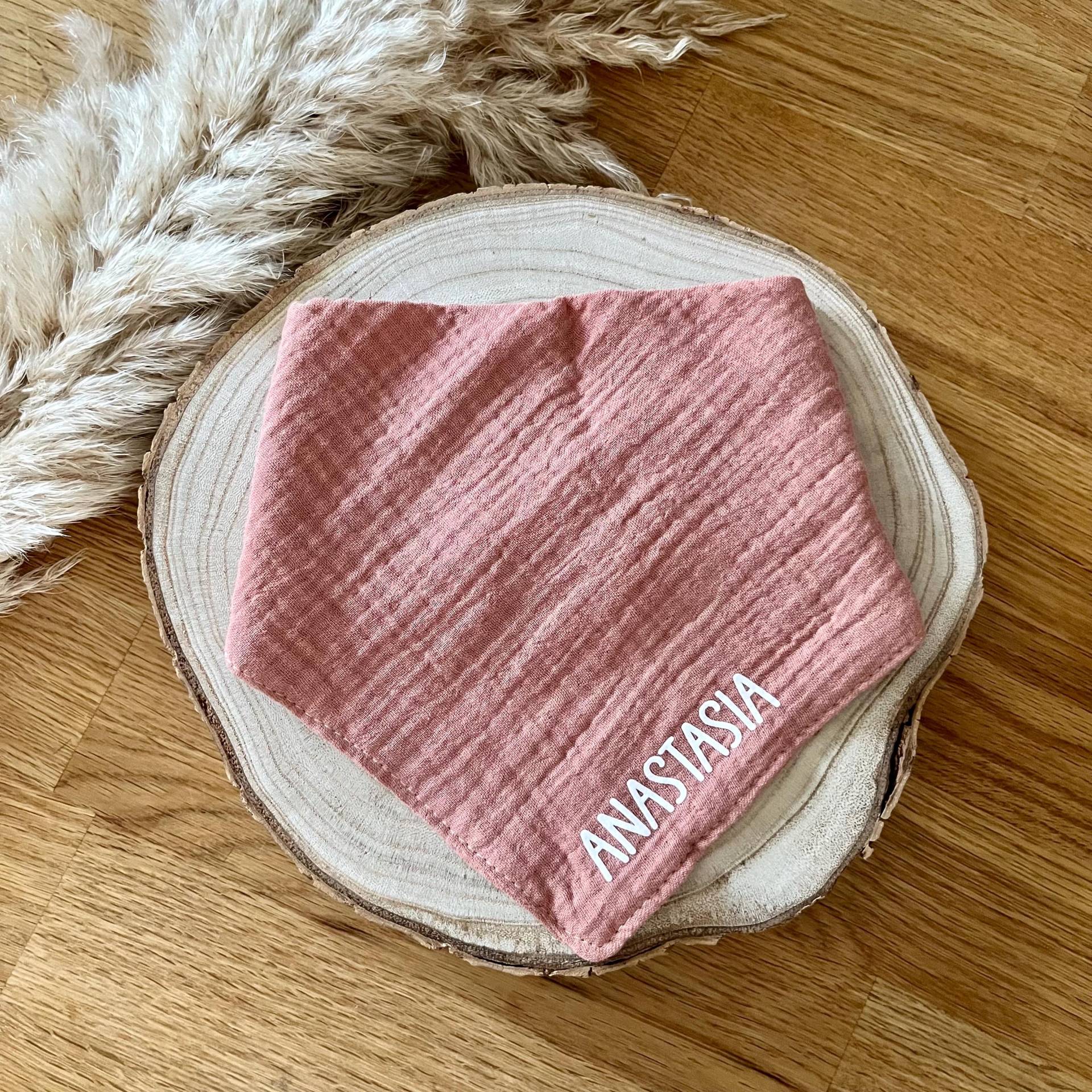 Personalisiertes Musselin Halstuch | Lätzchen Baby Dreieckstuch Kleinkind von Etsy - lovelythingsannalena