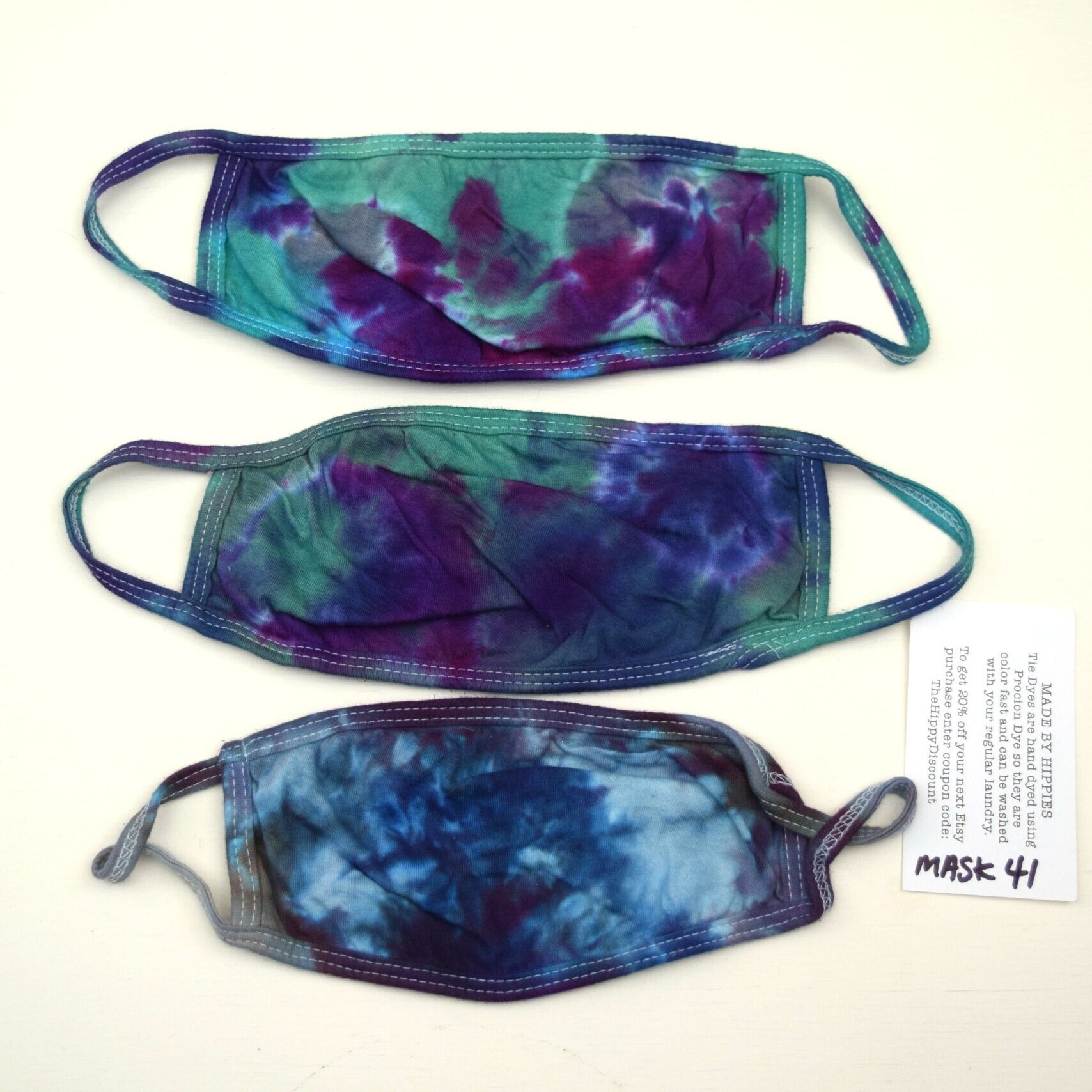 Maskenpackung #41 ~ 3Er Set Ice Dye Tie Adult Small Size Masken | 2 Lagen Baumwolle Jersey Maske Fabric Earloops Stretchy Non-Adjustable Variabel von Etsy - madebyhippies