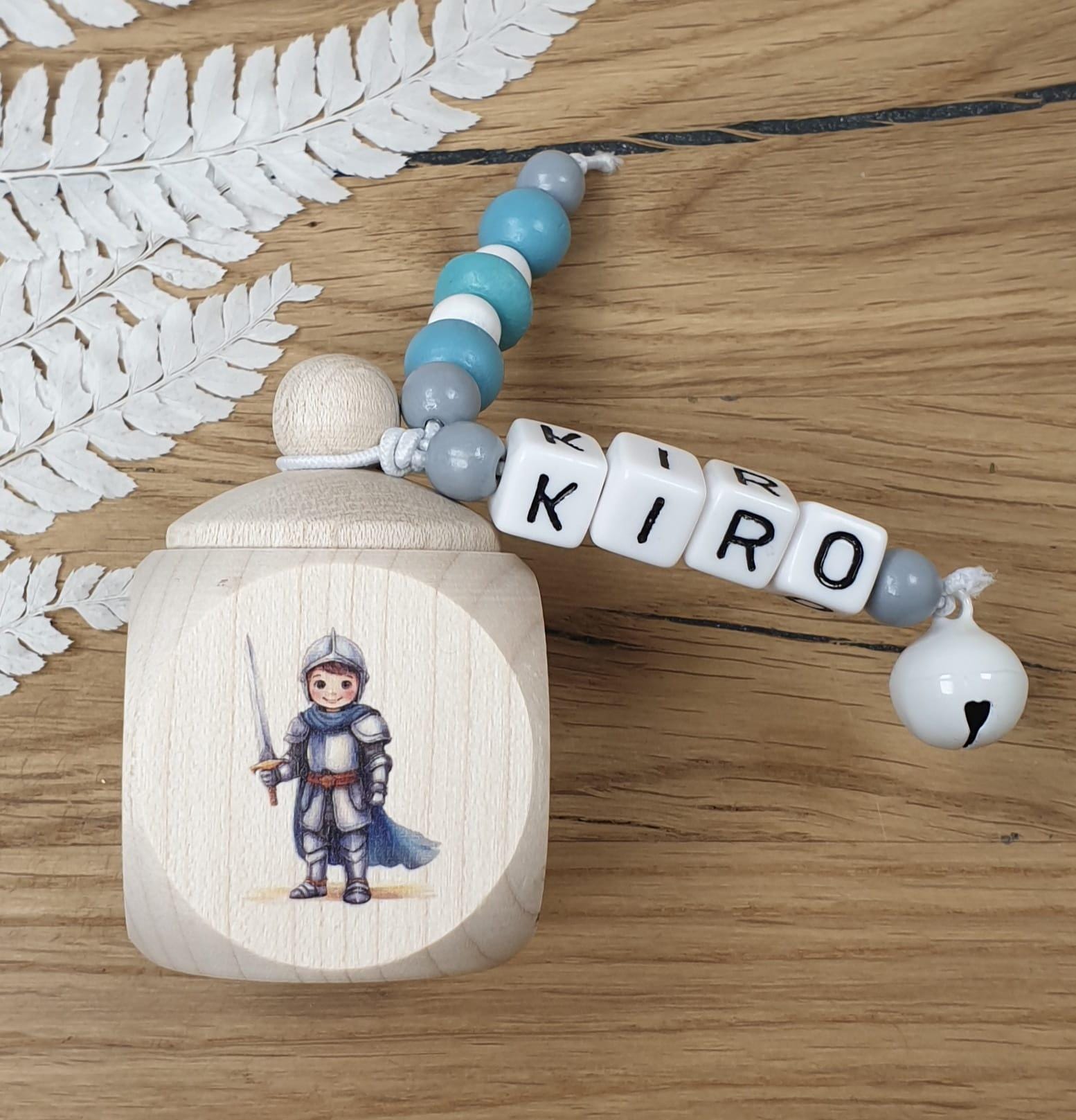 Zahndose Aus Holz Ritter - Personalisiert Zur Aufbewahrung Der Milchzähne von Etsy - meinkerzenshop