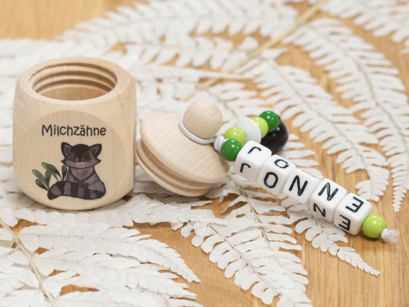 Zahndose Aus Holz Waschbär - Personalisiert Zur Aufbewahrung Der Milchzähne von Etsy - meinkerzenshop