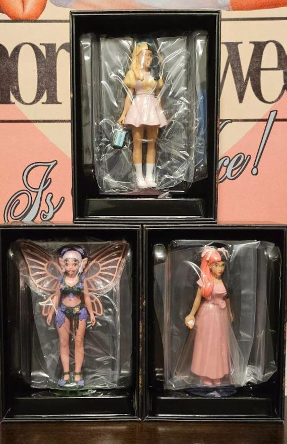 Melanie Martinez 2024 Crybaby's Trilogy Tour Vip Figurine Set All 3 New Boxed von Etsy - melanieperfumeshop