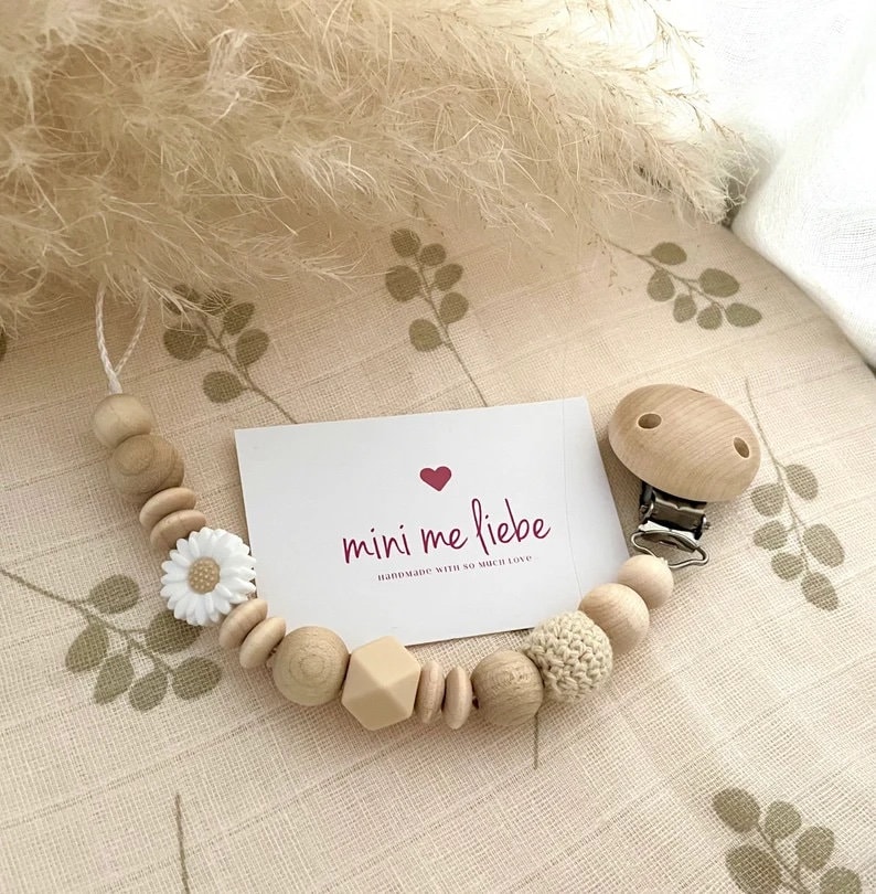 Schnullerkette Nuckikette Baby Neutral Schlicht Blume Mädchen Junge Holz Silikon Personalisierte Babygeschenke Taufe Geburt Babyparty von Etsy - minimeliebe