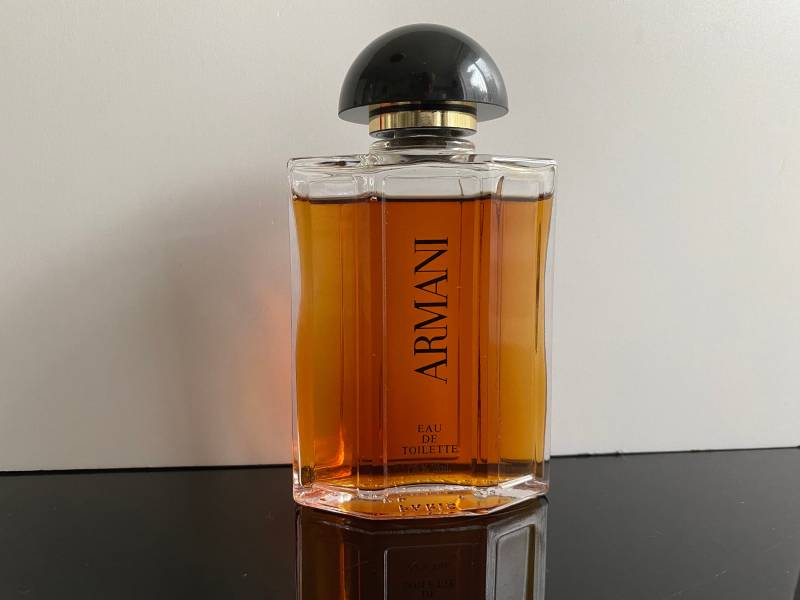 A R M N I. I Woman Eau De Toilette 50 Ml Jahr 1982 Rar Vintage Sehr Schwer Zu Finden Original. Erste Ausführung. Weihnachtsgeschenk von Etsy - miniperfumes