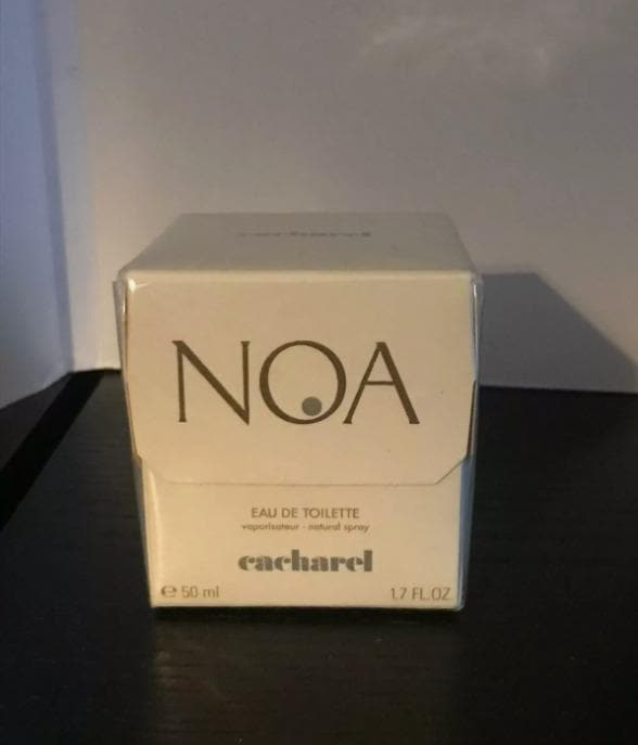 Eingestellter Duft C A Ch R E L Noa 50 Ml Vintage, Neu Voll, Bedampft, Inklusive Originalverpackung - Must Have in Folien von Etsy - miniperfumes