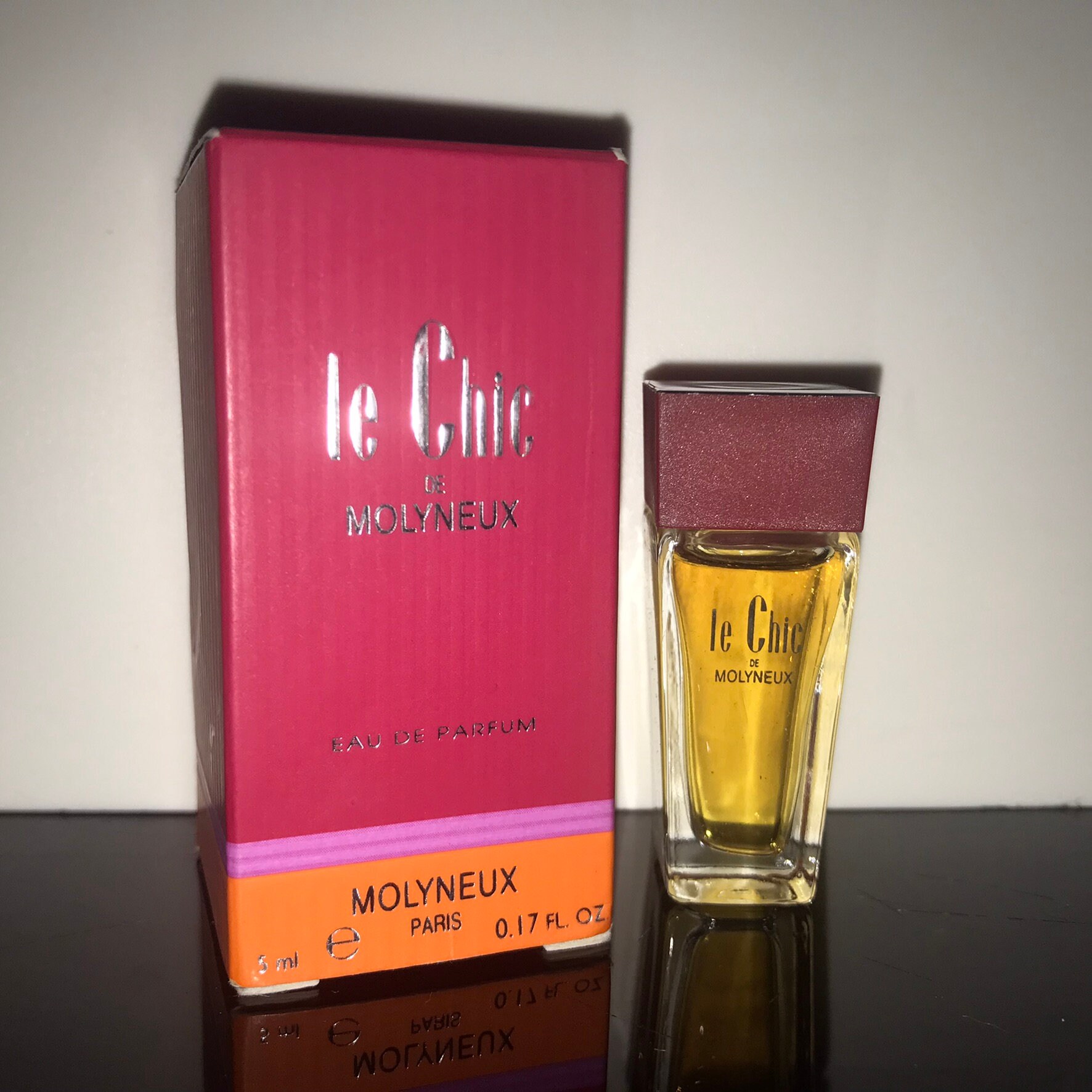 Molyneux Le Chic Eau De Parfum 5 Ml Jahr 1932 Molyneux Le Chic Eau De Parfum 5 Ml Jahr 1932 von Etsy - miniperfumes