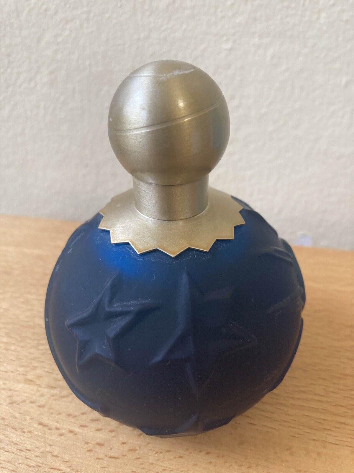 Sammler Flasche Sun Moon Stars - Eau De Toilette 100 Ml Vintage, Selten, Luxus, Voll, Unbenutzt, Frohes Weihnachtsgeschenk Sammler Flasche Sun Moon Stars - Eau De Toilette 100 Ml Vintage, Selten, Luxus, Voll, Unbenutzt, Frohes Weihnachtsgeschenk von Etsy - miniperfumes