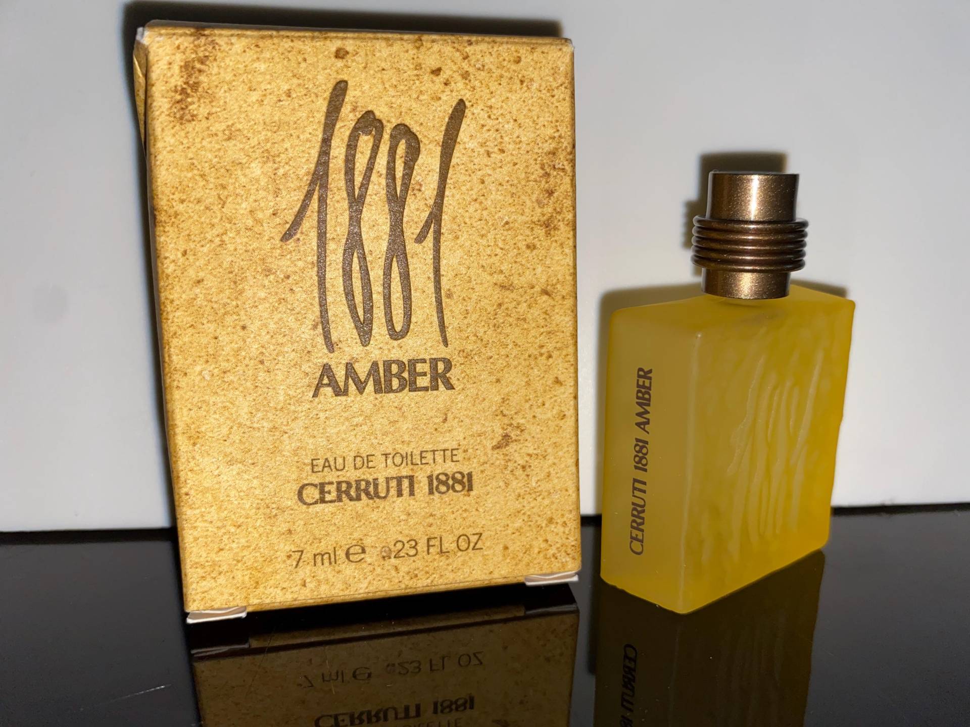 Vtg Cerruti 1881 Amber Eau De Toilette 7 Ml - Must Have, Original Aus Meiner Eigenen Sammlung, Frohe Weihnachten, Alles Gute Zum Geburtstag Geschenk von Etsy - miniperfumes