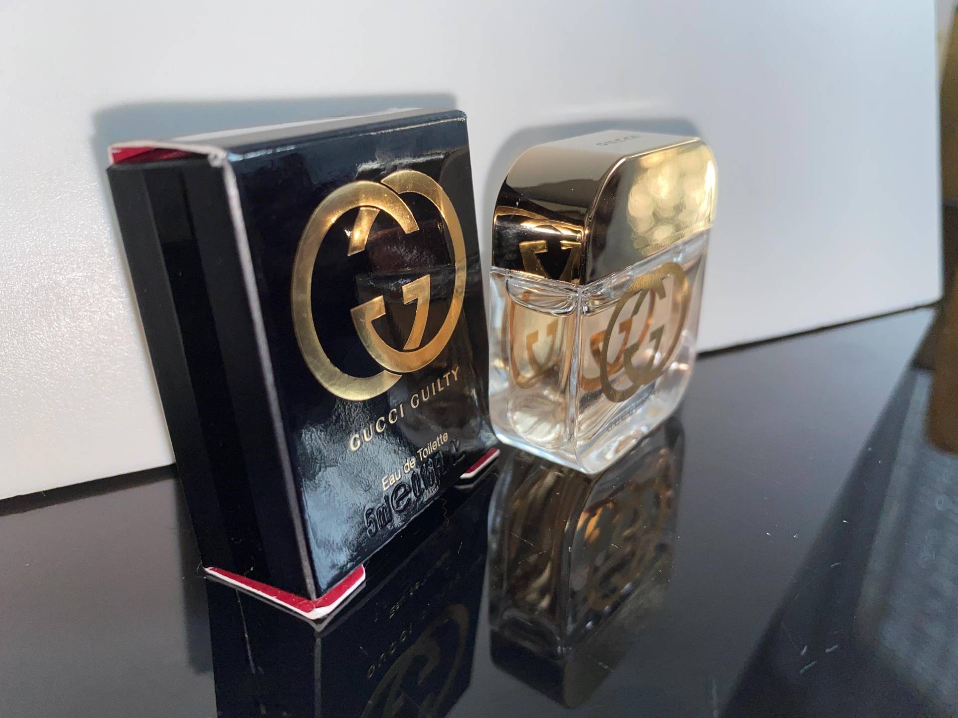 Vtg Guilty Eau De Toilette 5 Ml - Must Have, Original Mit Box, Aus Meiner Eigenen Sammlung, Frohe Weihnachten, Alles Gute Zum Geburtstag Geschenk von Etsy - miniperfumes