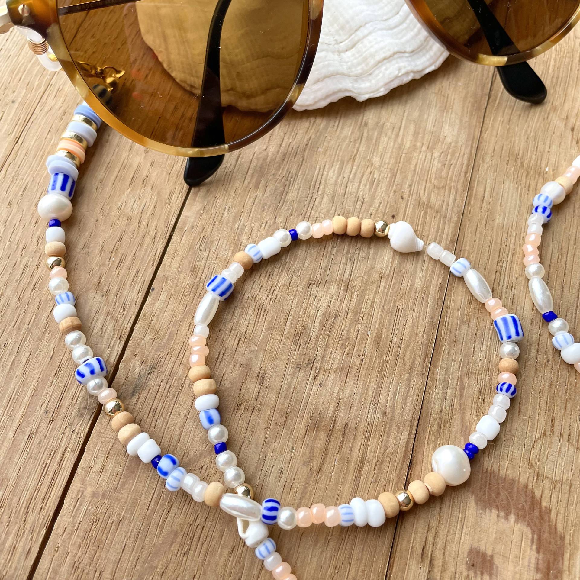 Mediterranean Style Sunglass Chain Accessoires Mask Holder For Glasses Shells Freshwater Pearls Strap Gift Idea von Etsy - muymar