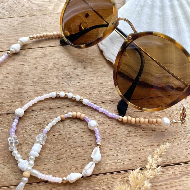 Personalizeable Sunglass Chain Accessoires Mask Holder For Glasses Shells Freshwater Pearls Strap Personalized Gift von Etsy - muymar