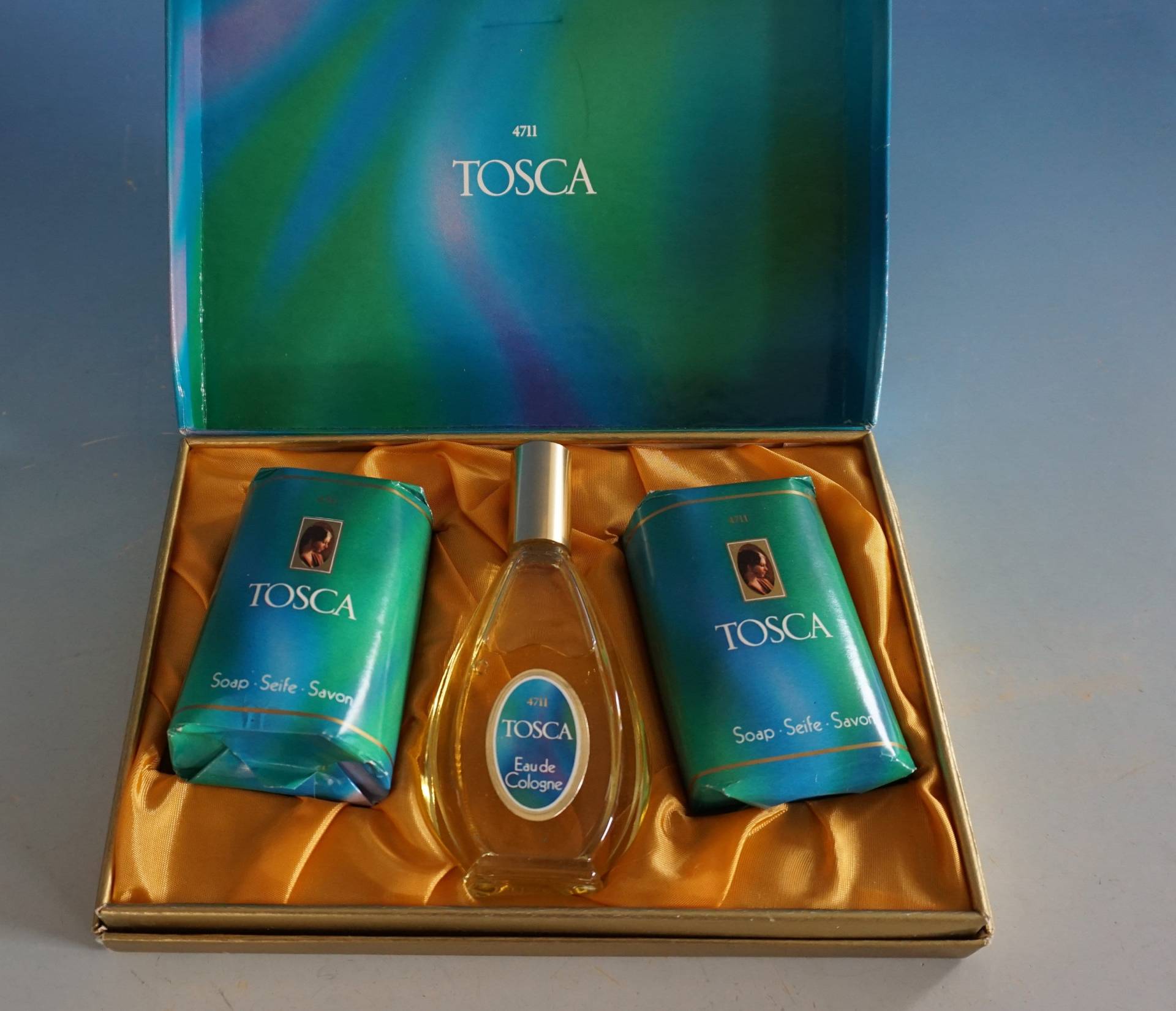 Vintage 4711 Tosca Eau De Cologne + 2 Seifen 100 G Geschenkbox Geschenk Set 70Er/80Er Selten | F024-1725 von Etsy - myDecoWorld24