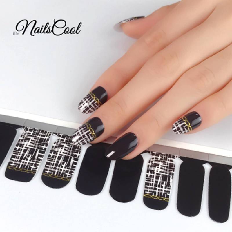 Schwarz & Weiß Farbe 3D Gold Kette Echte Nagellack Streifen Nail Art Wraps Street Art 20 Muster Design von Etsy - myNailsCool