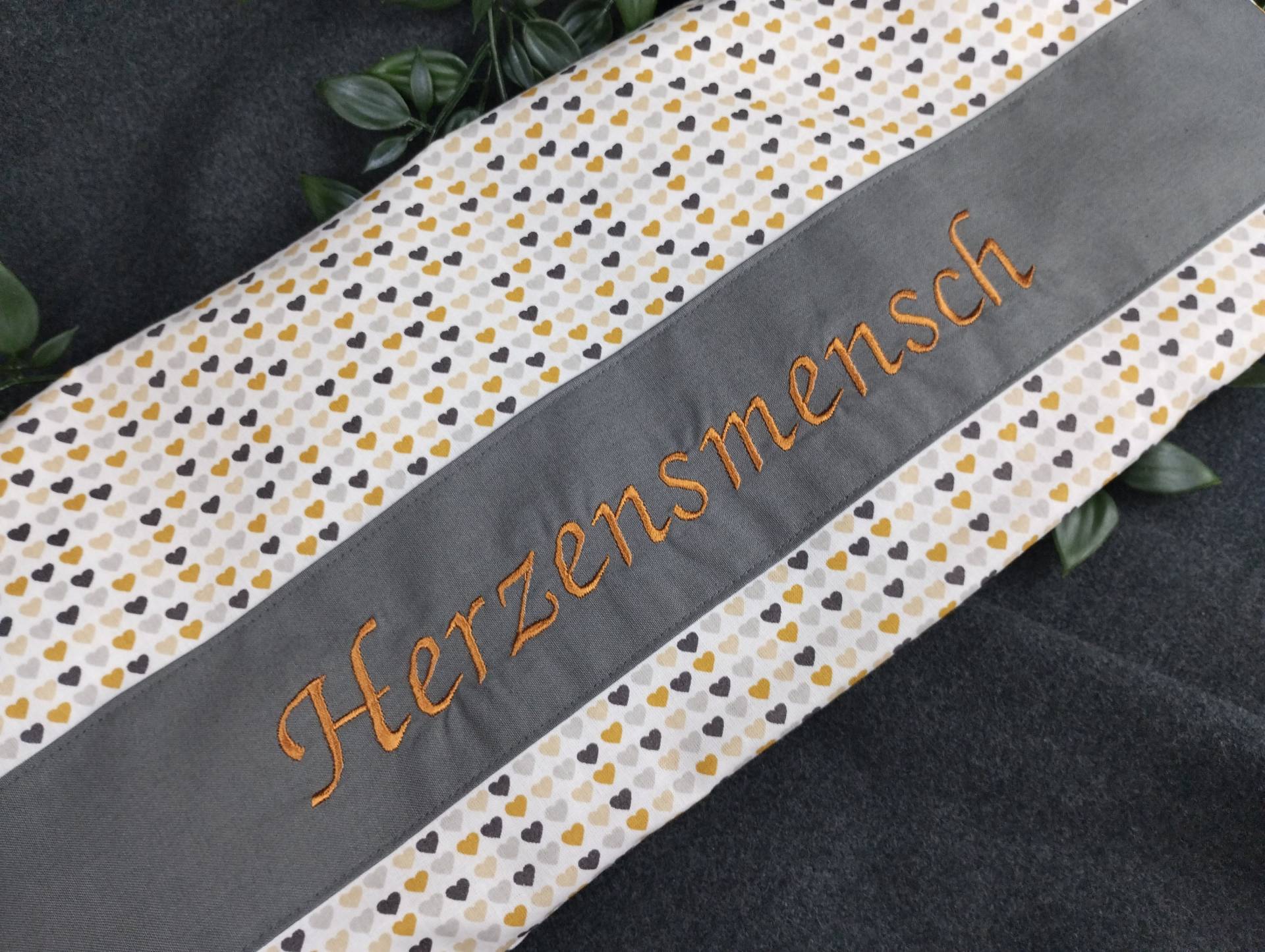 Personalisiertes Körnerkissen Mit Abnehmbaren Bezug Und Füllung Aus Dinkel Wahlweise Lavendel - Herzensmensch von Etsy - nadelundholz