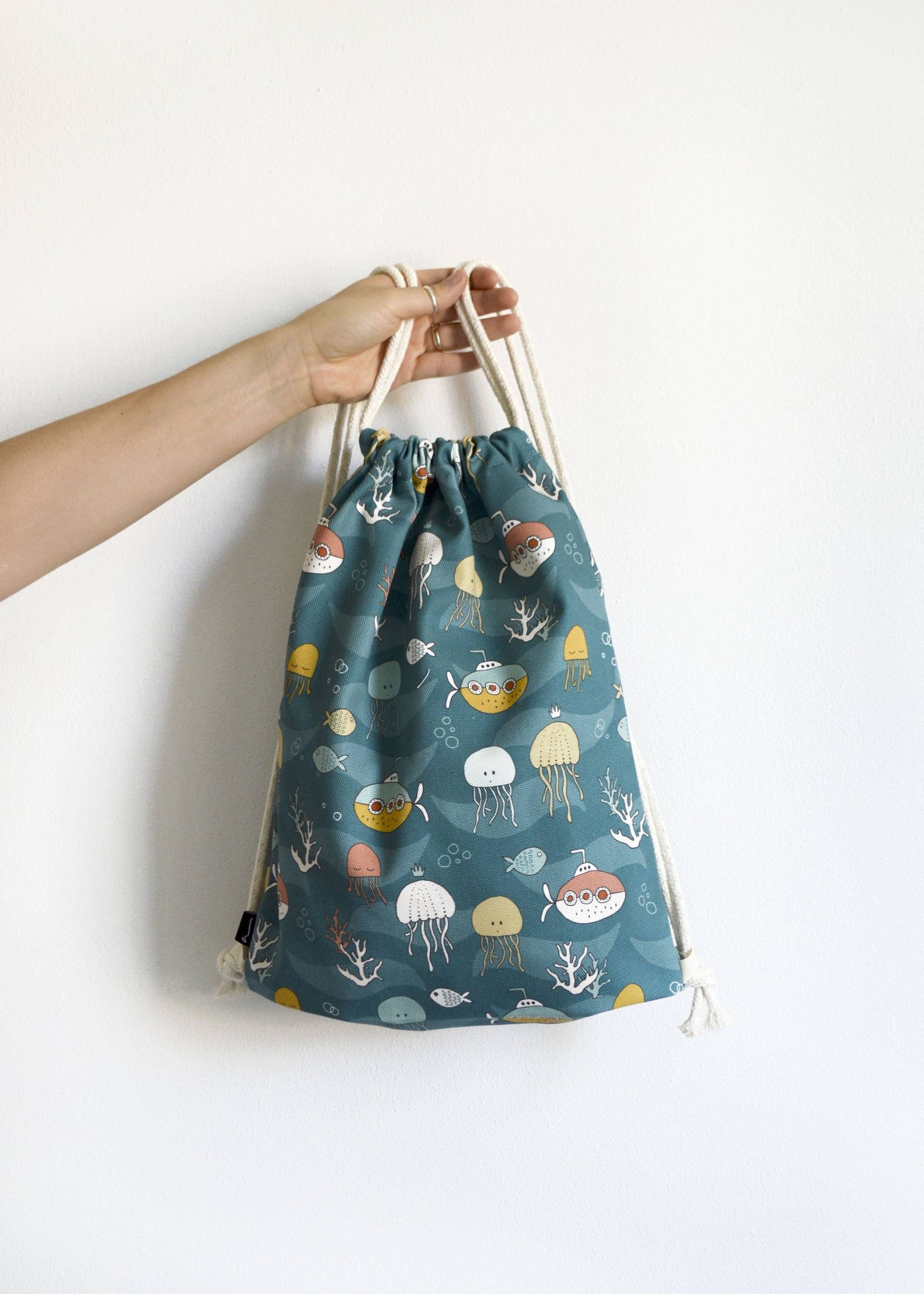 Inthesea U-Boot-Rucksack von Etsy - nadianordera