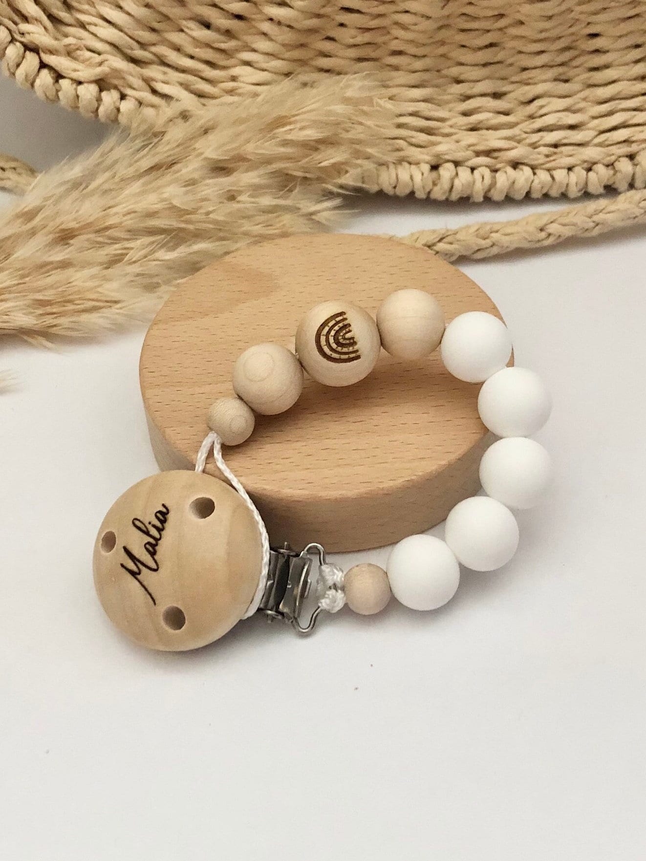 Schnullerkette Mit Namen Und Personalisiert in Weiß Regenbogen, Herz, Bär, Löwe, Elefant, Geschenk Zur Geburt, Taufe, Eltern Schnullerkette Mit Namen Und Personalisiert in Weiß Regenbogen, Herz, Bär, Löwe, Elefant, Geschenk Zur Geburt, Taufe, Eltern von Etsy - nuniLaedchen