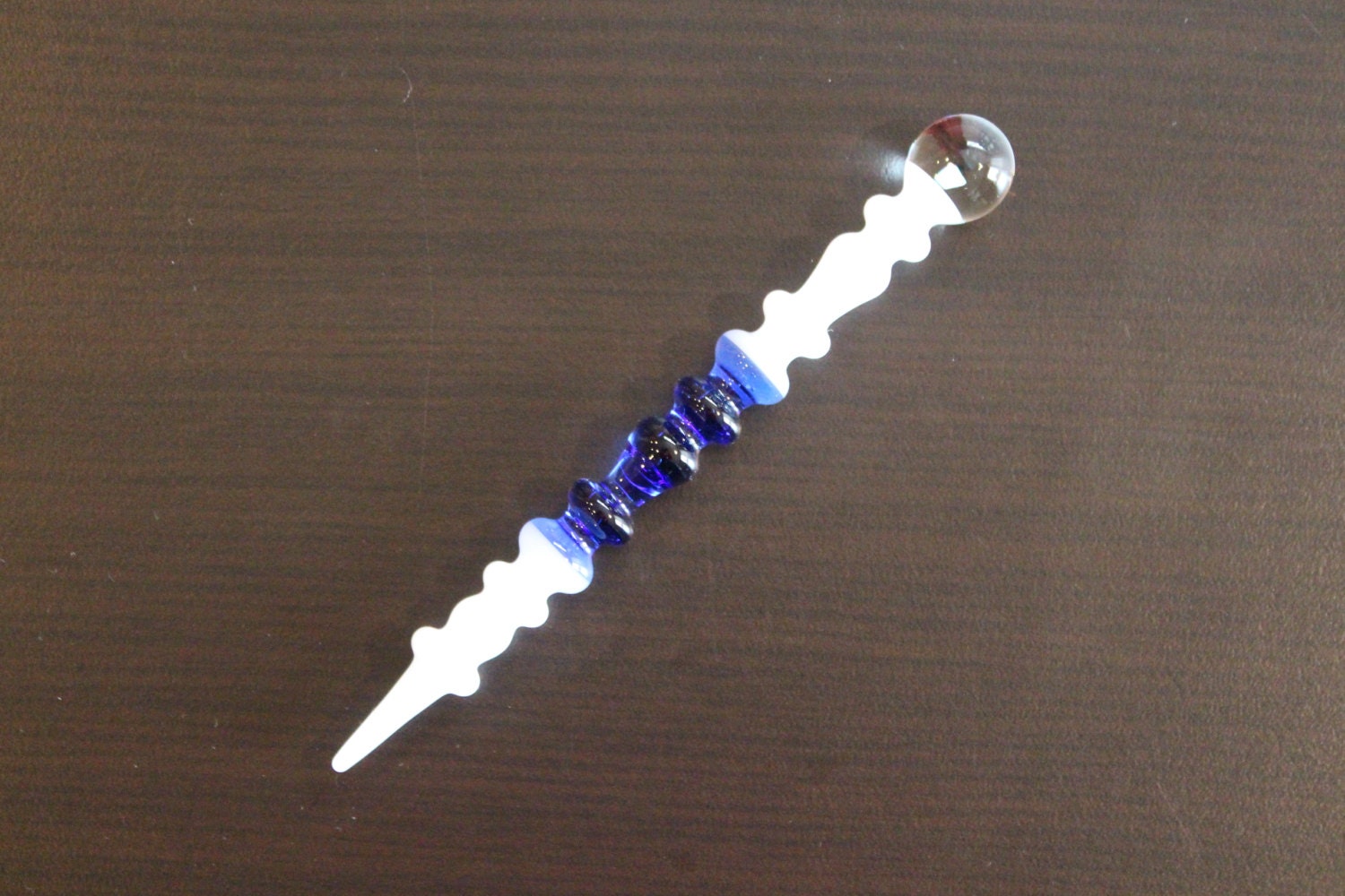 Blauer Traum & Weißer Glaskunst Parfüm Dauber Blauer Traum & Weißer Glaskunst Parfüm Dauber von Etsy - organicglassworks