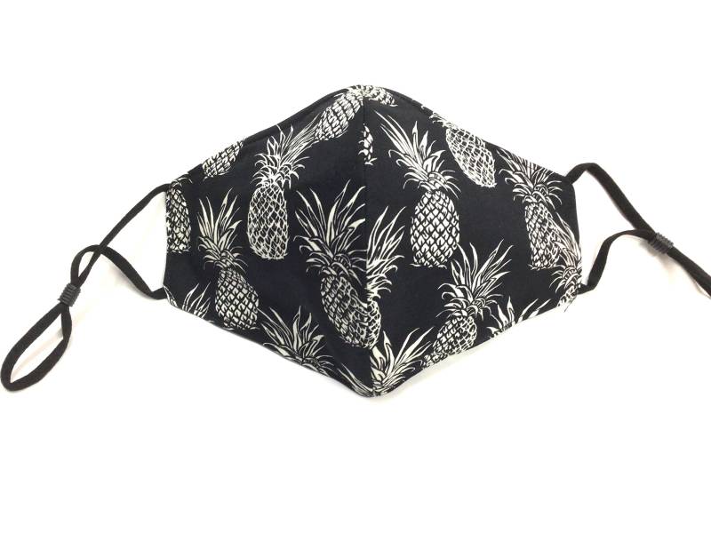 Schwarze Ananas Dreifach Gefütterte Gesichtsmaske von Etsy - originalsbyhitomi