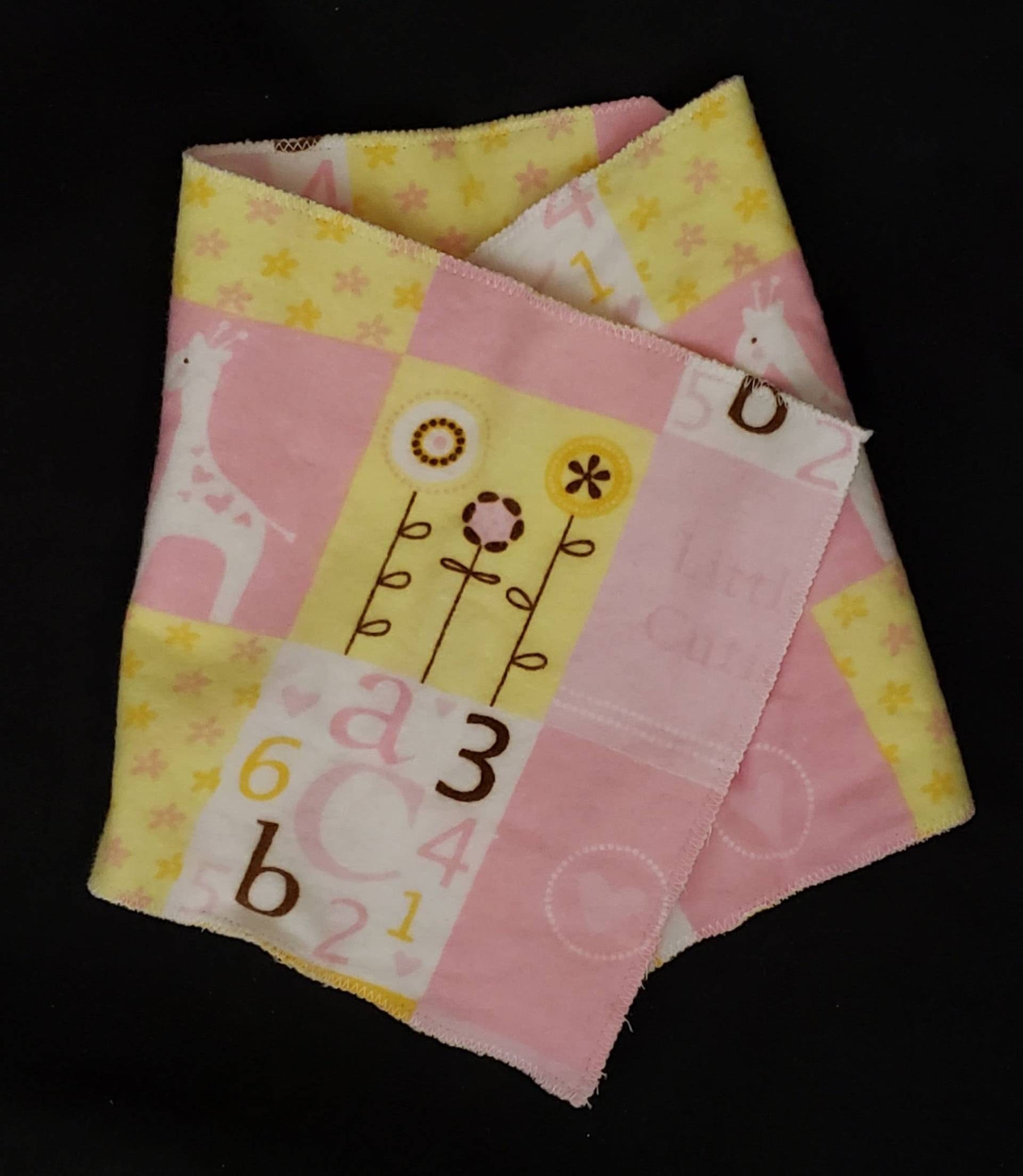 Spucktuch - Baby Baumelt Spucktuch - Baby Baumelt von Etsy - practicalsewing