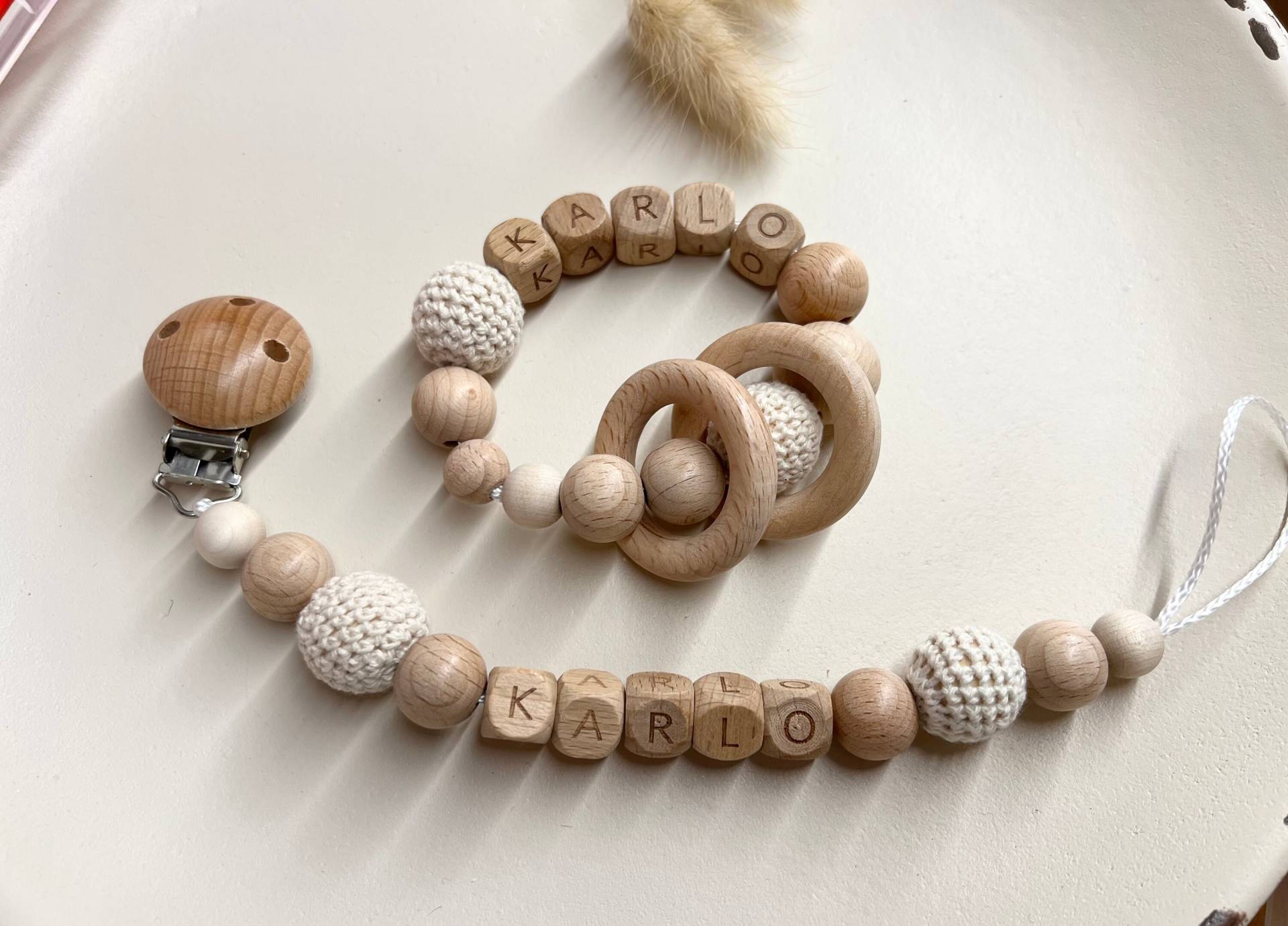 Geschenkset| Schnullerkette Mit Name | Greifling Holz von Etsy - prettylittleJeMa