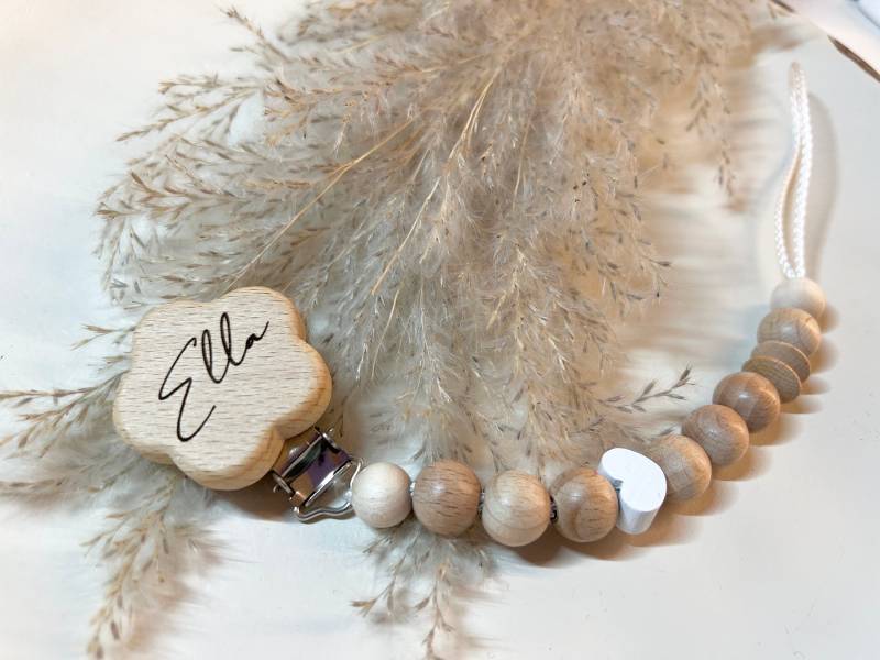 Schnullerkette Personalisiert | Mit Name Graviert Handgemacht Holz von Etsy - prettylittleJeMa