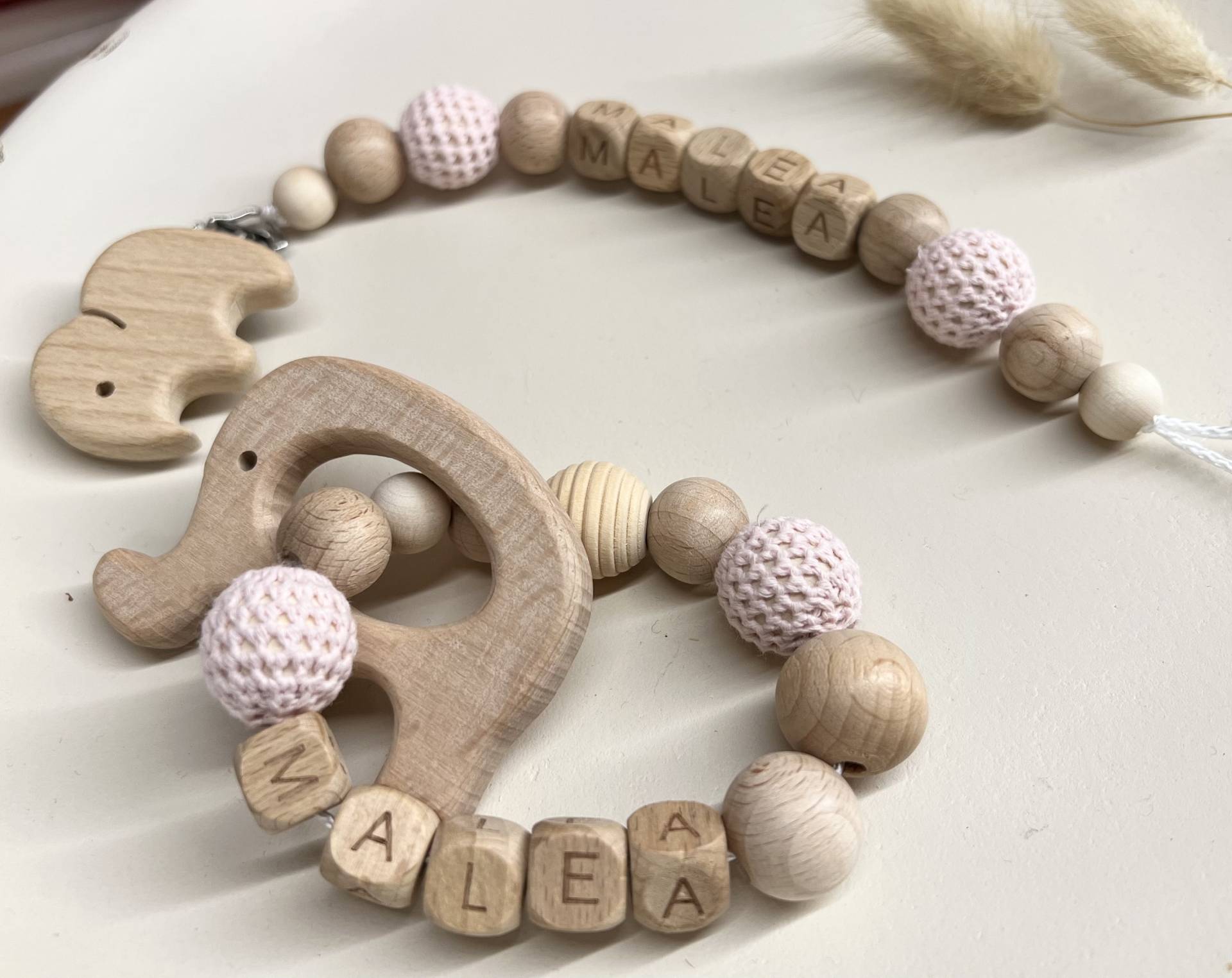 Handgemachte Babyartikelschnullerkette Personalisiert | Schnullerkette Mit Name Handgemacht von Etsy - prettylittleJeMa