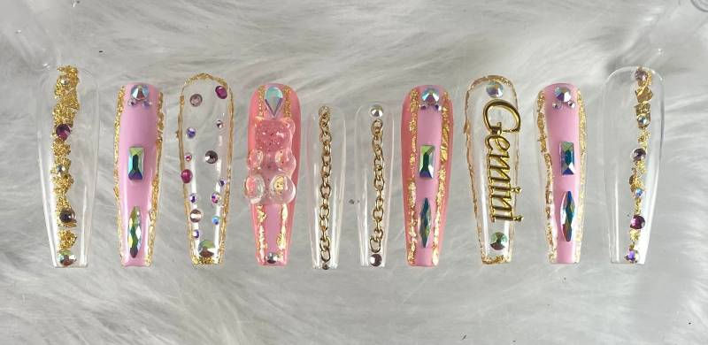 Pink + Gold Zodiac Press On Nails | Anmelde-Personalisierung Angeben von Etsy - pureessencenails