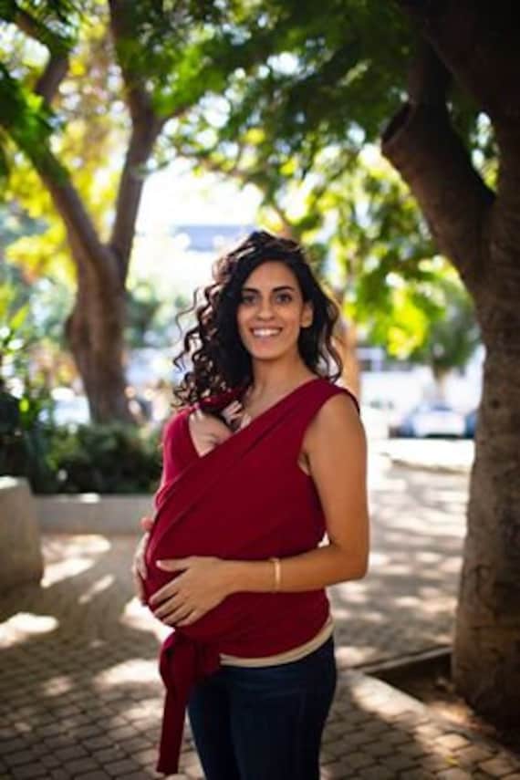 Rote Babytrage, Babytragetrage, Babytragetuch, Weihnachtsgeschenk Für Mama, Baby Erste Weihnachten Rote Babytrage, Babytragetrage, Babytragetuch, Weihnachtsgeschenk Für Mama, Baby Erste Weihnachten von Etsy - restNests