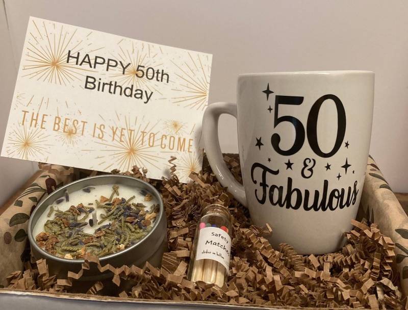 50 Und Fabelhafte Tasse | Spa-Geburtstags-Box 50Er Geburtstag Box Geburtstagsgeschenk Freund 50. Geburtstag-Ideen Meilenstein von Etsy - rubyandopals