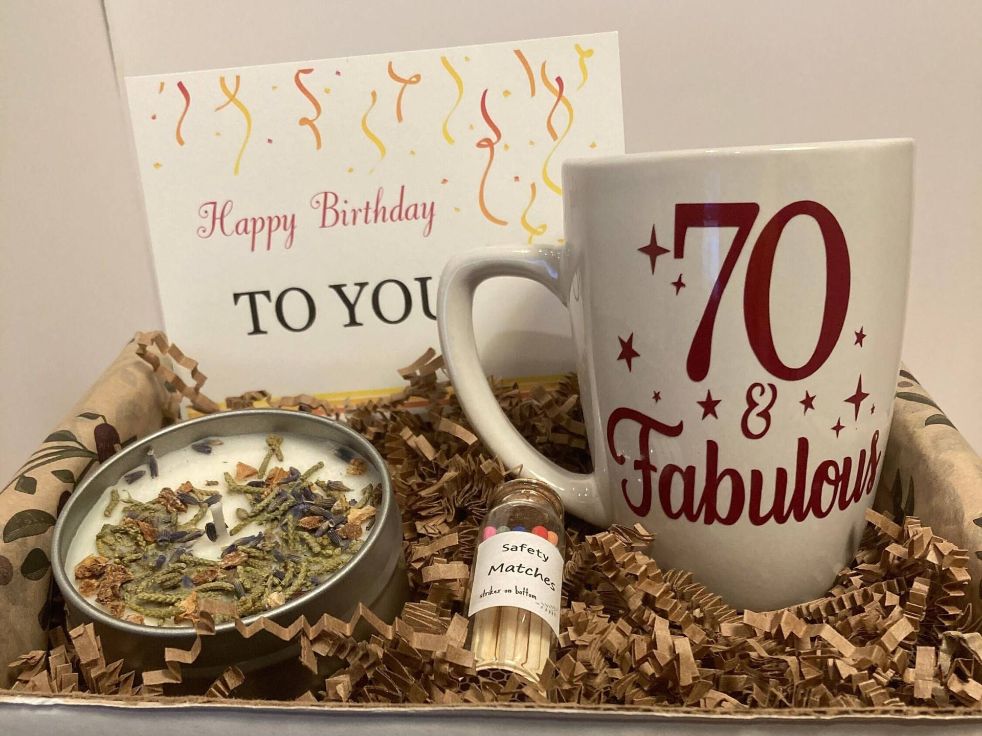 70Er Und Fabelhafter Becher Geburtstagskarton | Geschenkbox Zum 70. Geburtstag Geburtstagstasse Kerze |Freund Spa-Geburtstags-Box von Etsy - rubyandopals