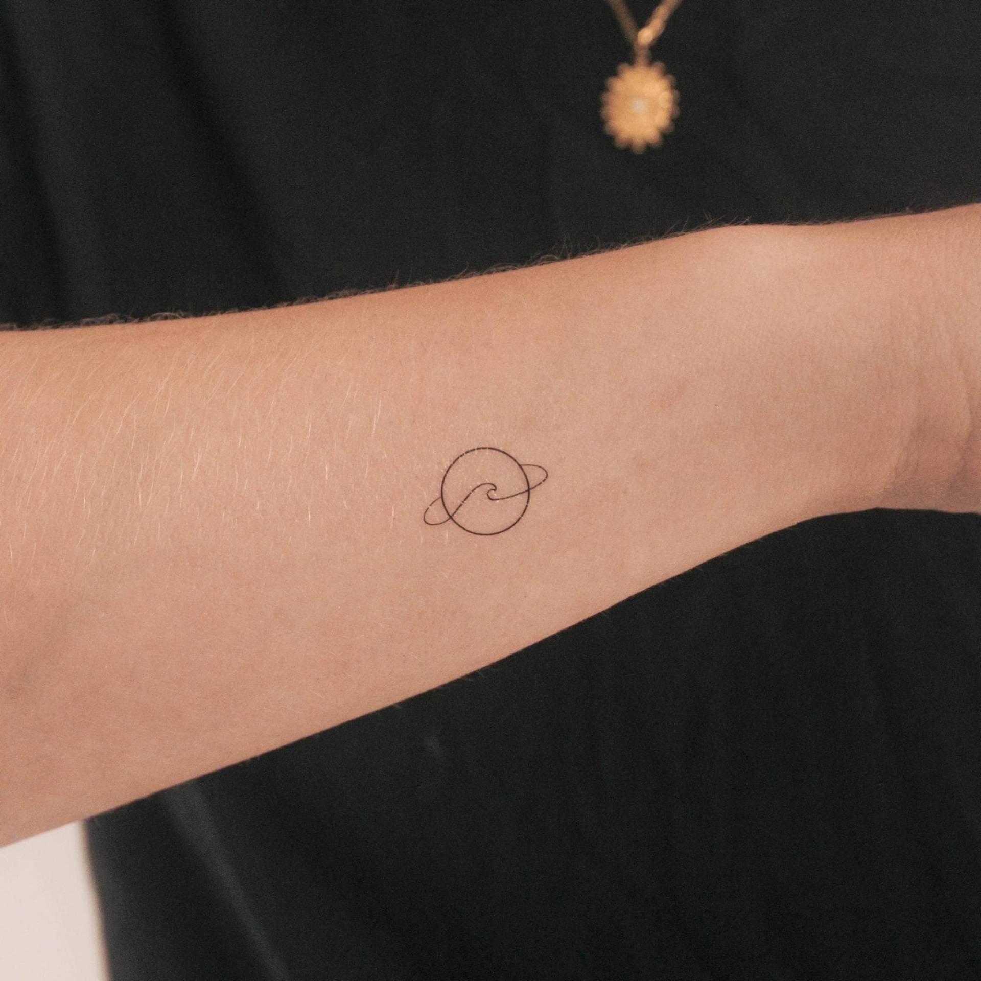 Saturnwelle Temporäres Tattoo | 3Er Set von Etsy - smalltattoos