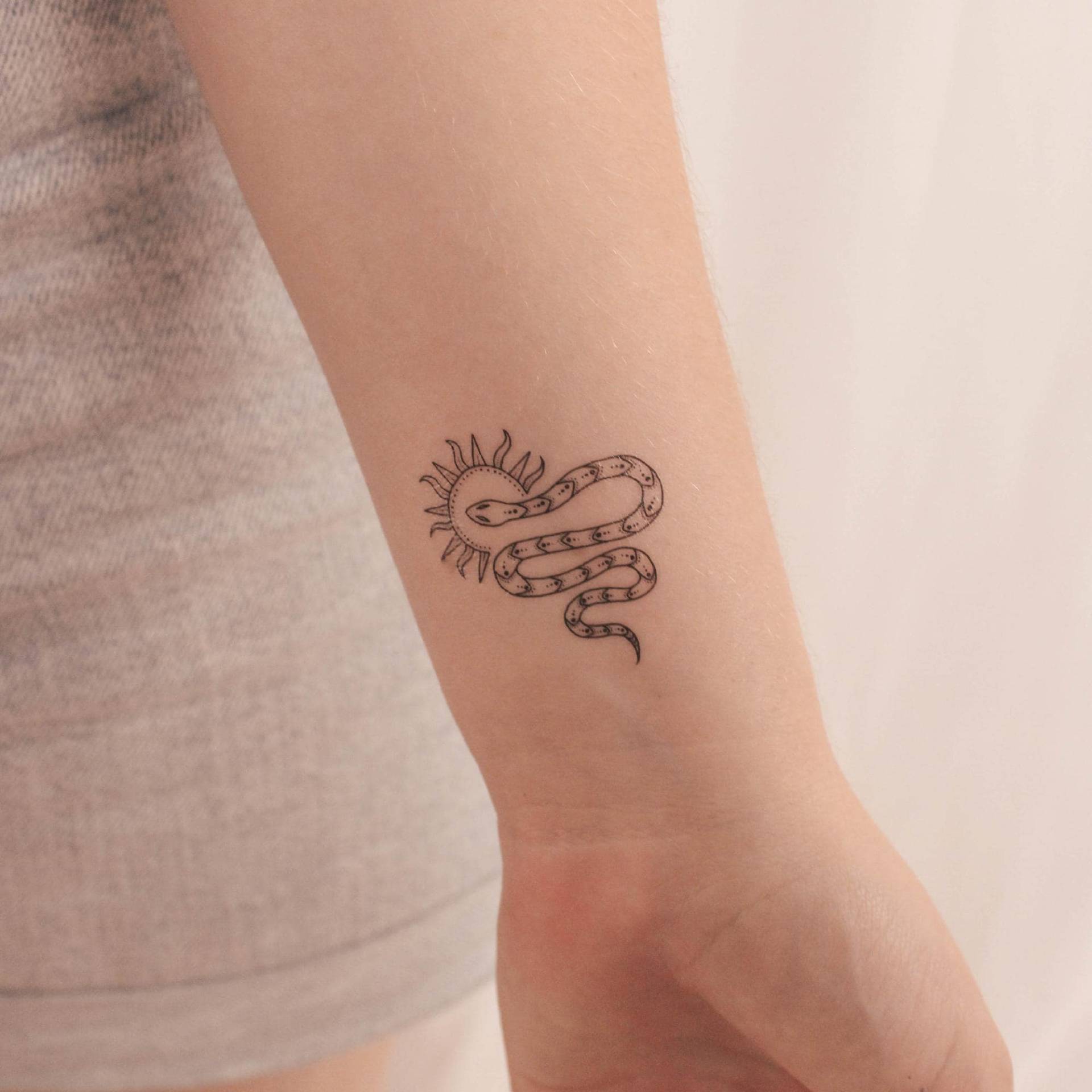 Sonnenschlange Temporäres Tattoo | 3Er Set von Etsy - smalltattoos