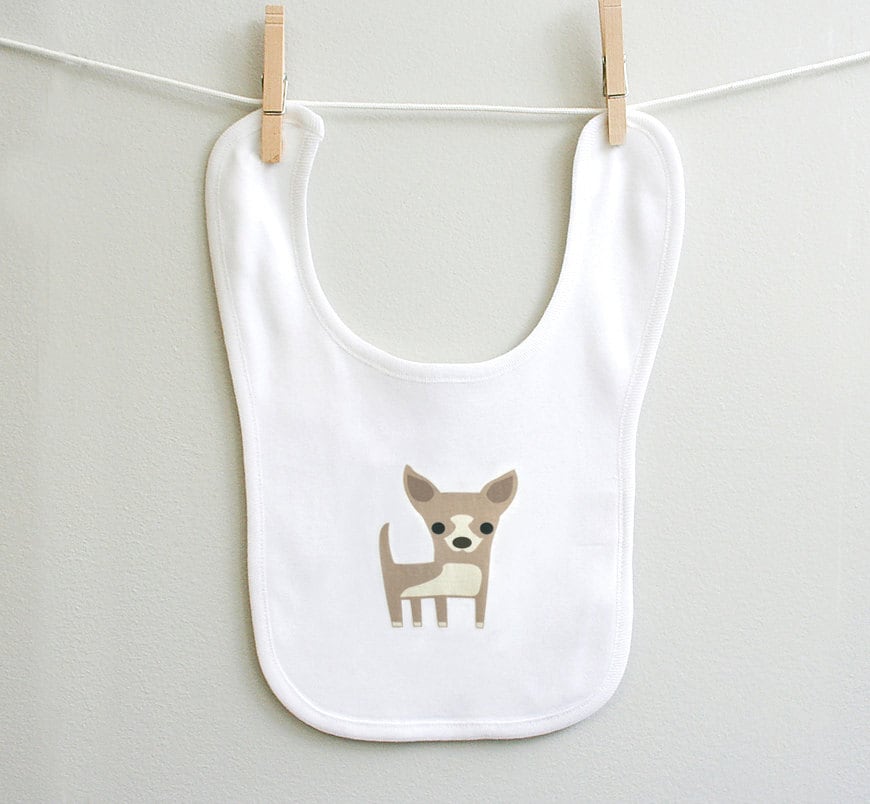 Chihuahua Baby Lätzchen Für Junge Oder Mädchen, Gender Neutral Design, Babypartygeschenk, 100% Super Soft Baumwolle von Etsy - squarepaisleydesign