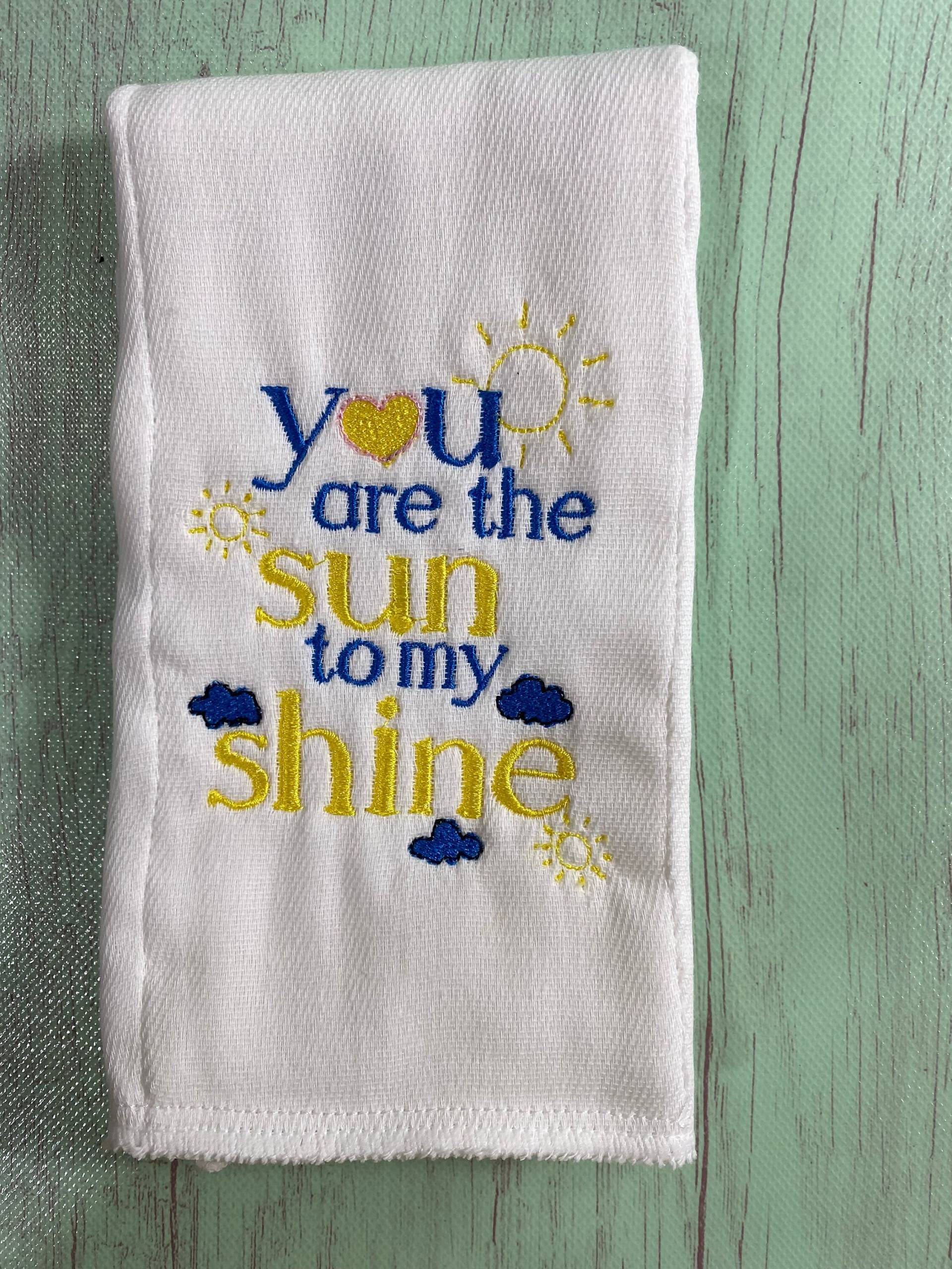 Baby Tuch, Besticktes Sonne Zum Strahlen, Shower Geschenk, Tuch Windeln, Neugeborenen von Etsy - stitchingsunflowerco