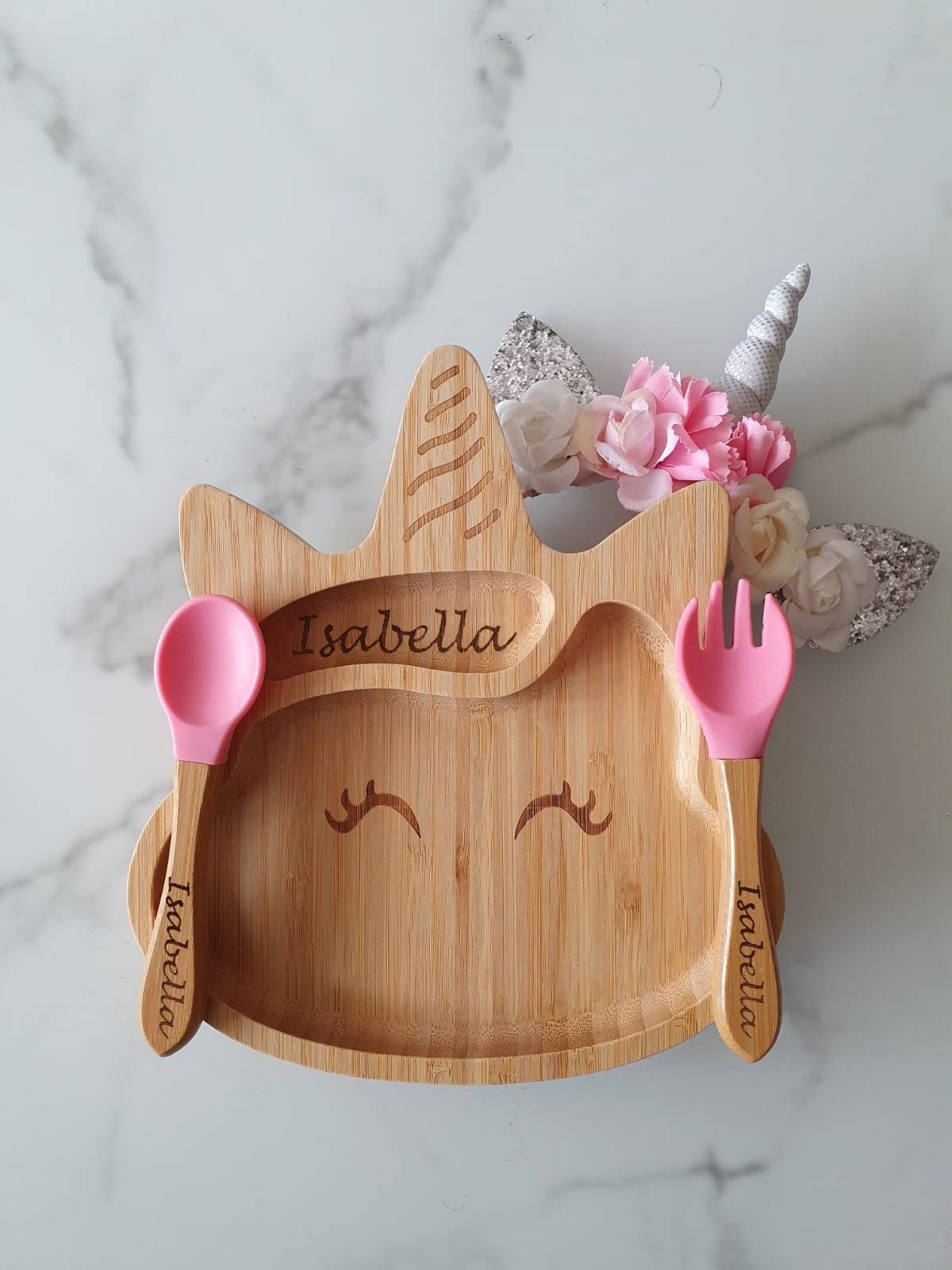 Personalisierter Bambusteller Mit Saugnapf - Geschenk Zur Geburt & Taufe Nachhaltiges Babygeschirr Gravur Sweet Baby Atelier Personalisierter Bambusteller Mit Saugnapf - Geschenk Zur Geburt & Taufe Nachhaltiges Babygeschirr Gravur Sweet Baby Atelier von Etsy - sweetBabyAtelier