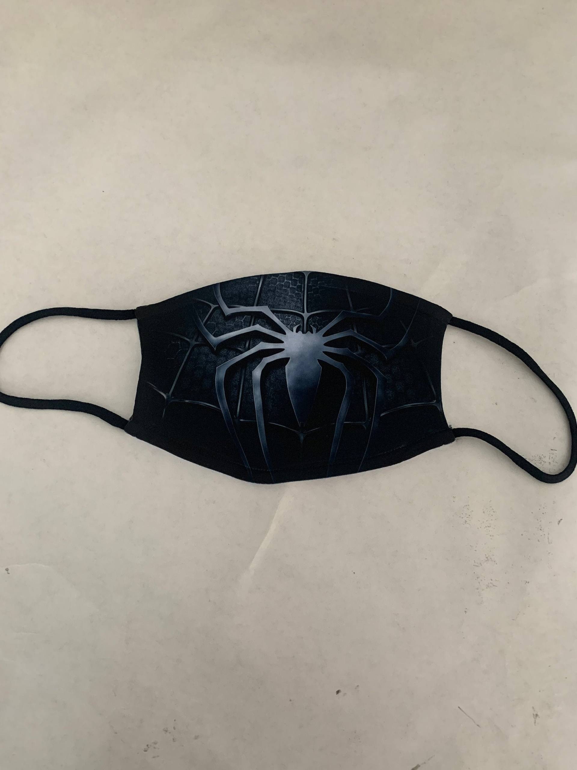 Spider-Man Black Face Maske Mit Filter von Etsy - theGraphikShop