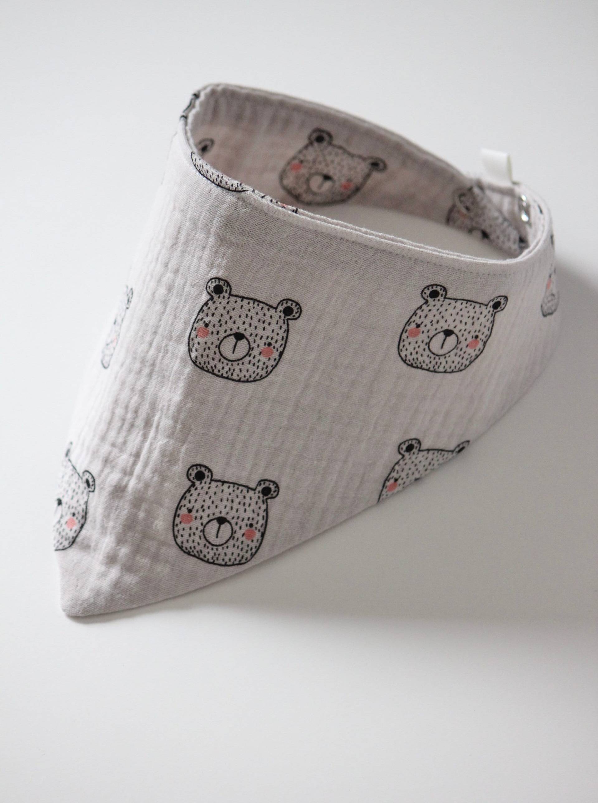 Musselin Baby Lätzchen Tuch Teddy Grau Musselin Baby Lätzchen Tuch Teddy Grau von Etsy - tjbibs