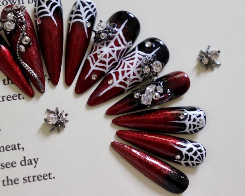 Rote Und Schwarze Spinne Dark Gothic Luxus Long Press-On Nails Arachne von Etsy - tvsNailsDesign