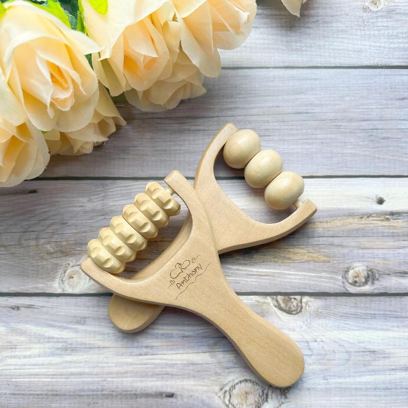 Benutzerdefinierte Geschnitztes Hölzernes Massagegerät Handbuch Roller Massage-Tool Tragbar, Geschenk Für Eltern Benutzerdefinierte Geschnitztes Hölzernes Massagegerät Handbuch Roller Massage-Tool Tragbar, Geschenk Für Eltern von Etsy - vivianspartyshop