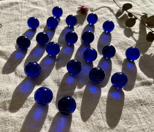 FAIRY TAIL & GLITZER FEE 20 Stück Kristall Glas Murmeln Blau Hochwertige Glaskugeln für Dekoration Sammlungen kreative DIY-Projekte 16 mm Durchmesser Glaskugeln FAIRY TAIL & GLITZER FEE 20 Stück Kristall Glas Murmeln Blau Hochwertige Glaskugeln für Dekoration Sammlungen kreative DIY-Projekte 16 mm Durchmesser Glaskugeln von FAIRY TAIL & GLITZER FEE