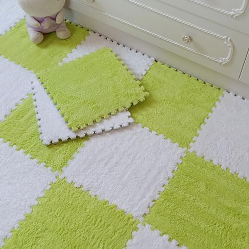 100 Stück Flauschige Schaumstoff-Bodenmatten, Spielmatten mit Rand, ineinander greifende Spielmatten-Quadrate, Plüsch-Puzzle-Teppichfliesen, 30 x 30 cm (Größe: 0,23 Zoll, Farbe: Grün + Weiß) von FBHappiness